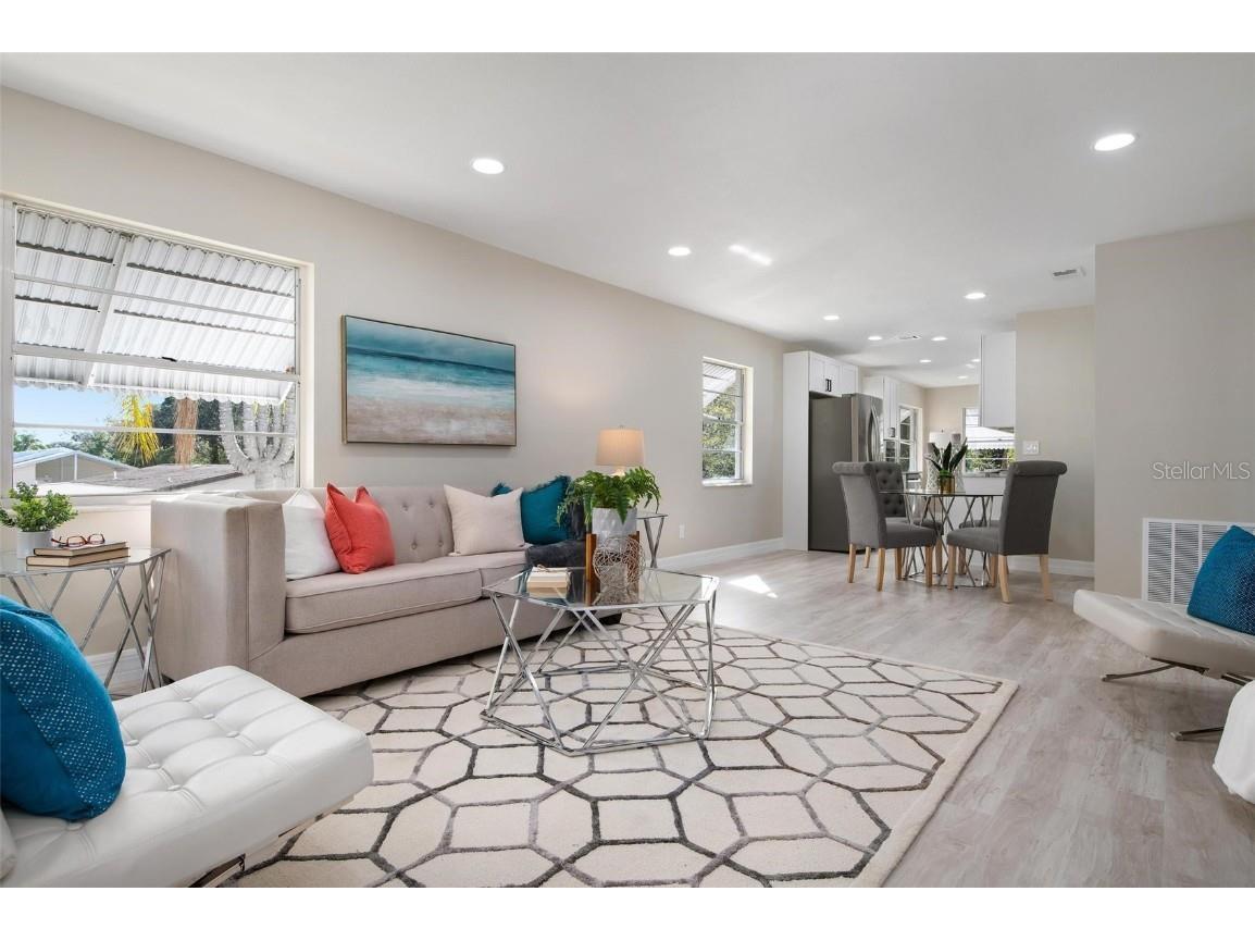 5217 81st Street N #14 Saint Petersburg FL 33709 A4667035 image8