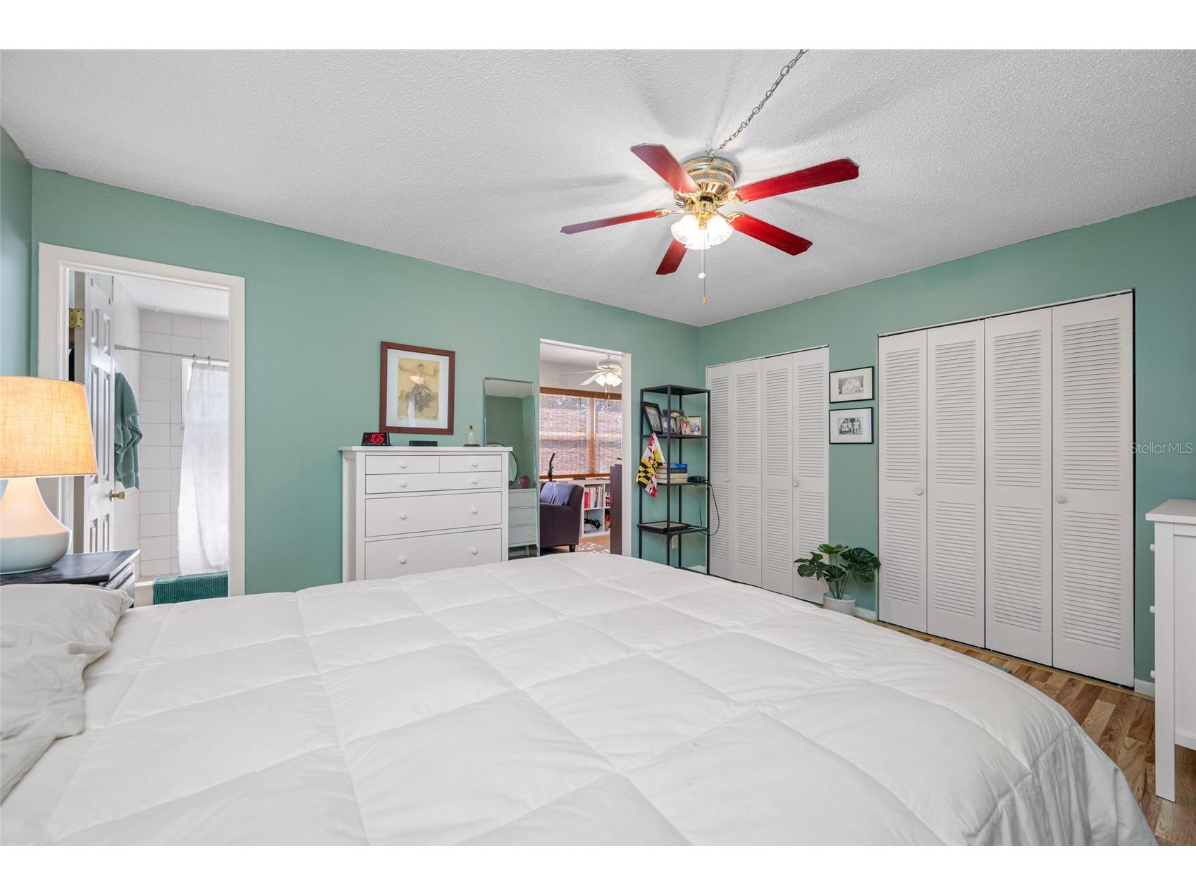 5217 81st Street N #16 Saint Petersburg FL 33709 TB8475931 image17