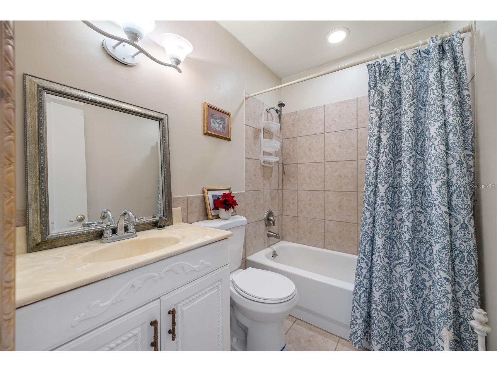 5217 81st Street N #16 Saint Petersburg FL 33709 TB8475931 image25