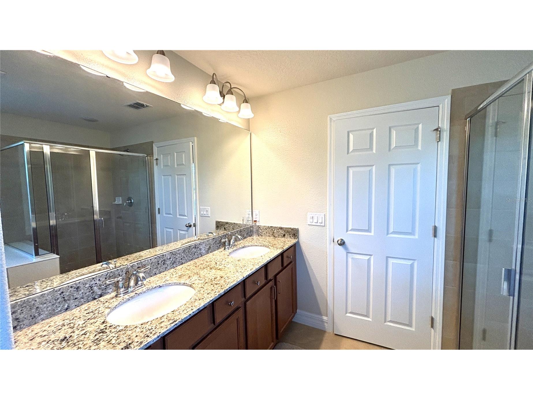 5217 Dove Tree Street Orlando FL 32811 O6398083 image33