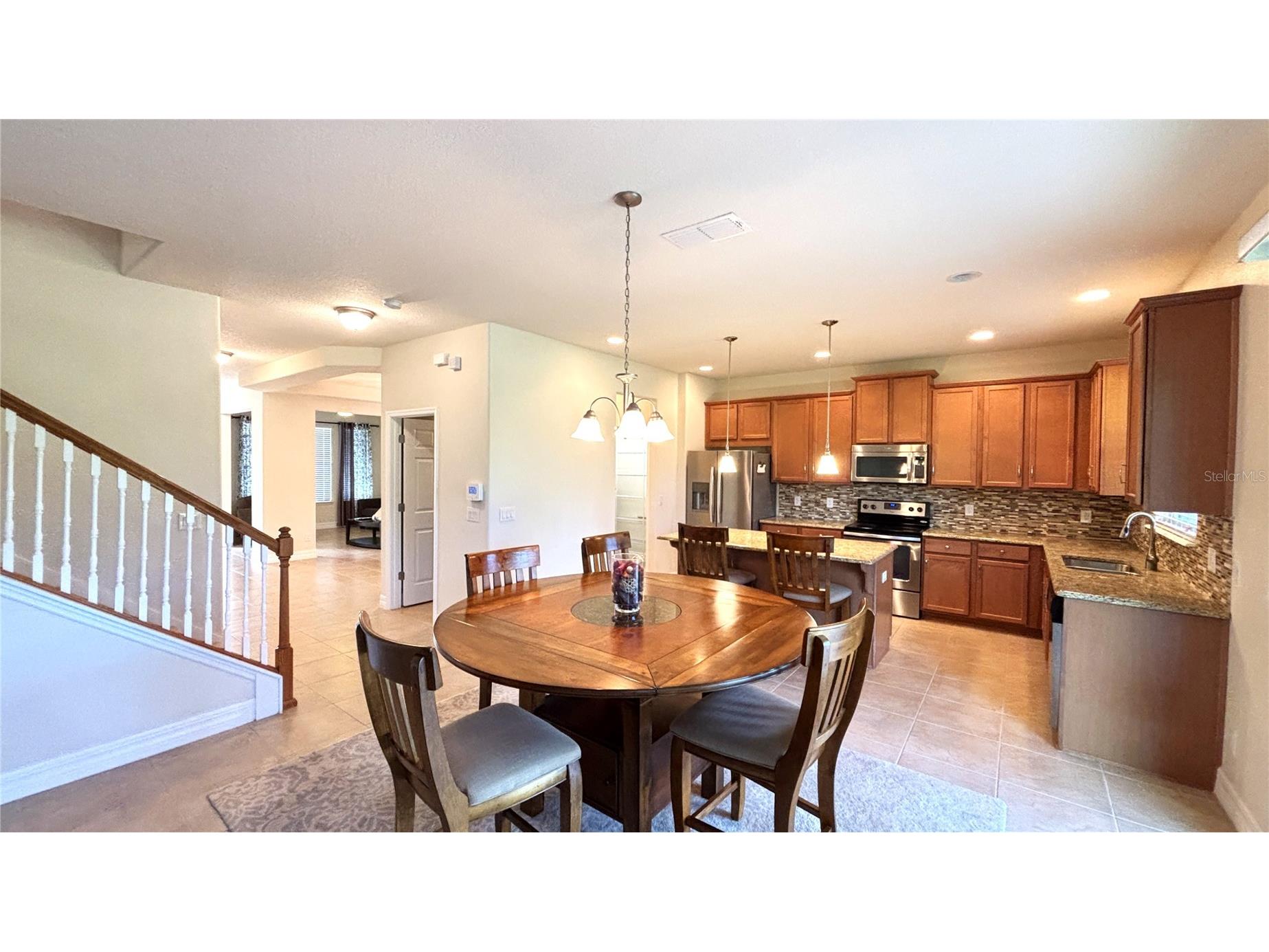 5217 Dove Tree Street Orlando FL 32811 O6398083 image5