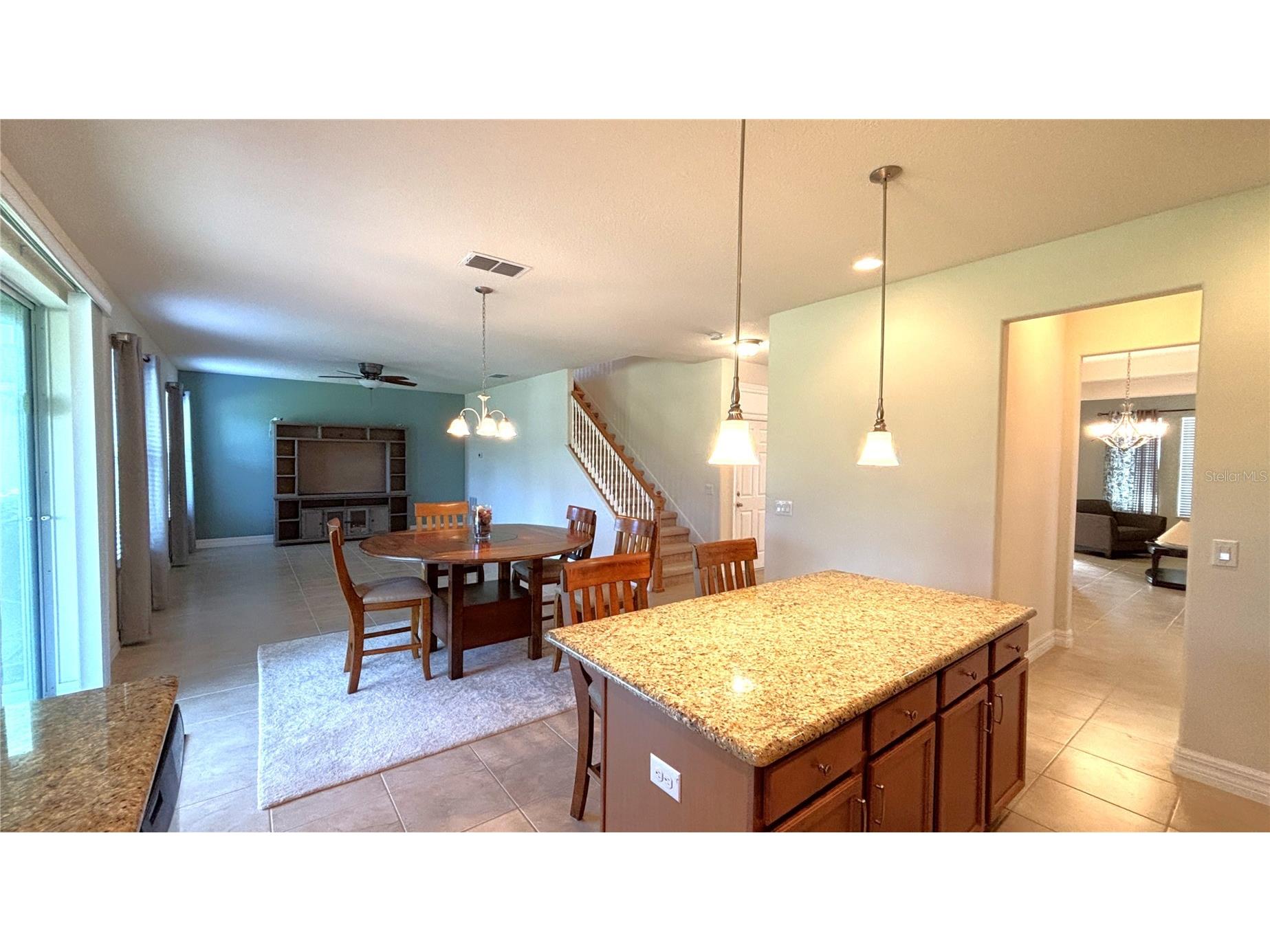 5217 Dove Tree Street Orlando FL 32811 O6398083 image8