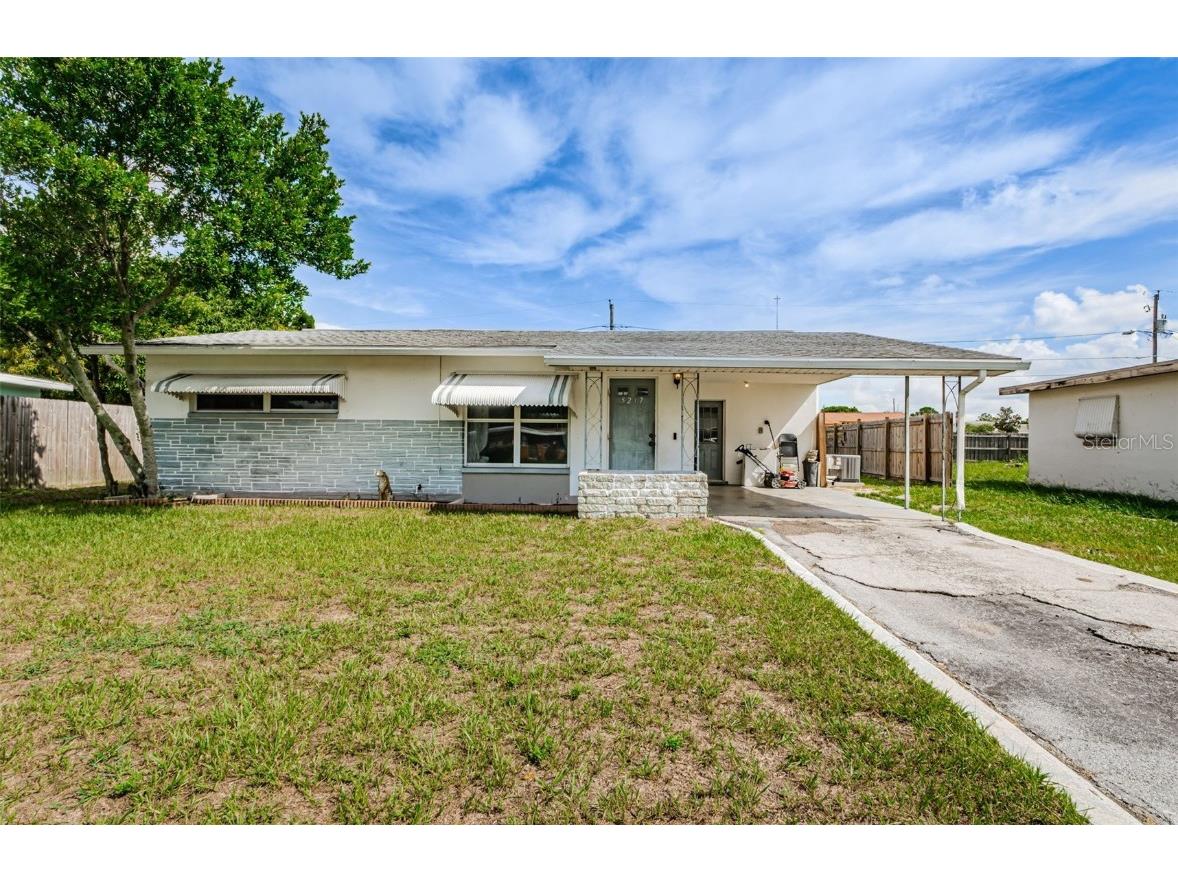 5217 Hemlock Drive New Port Richey FL 34652 U8211331 image1