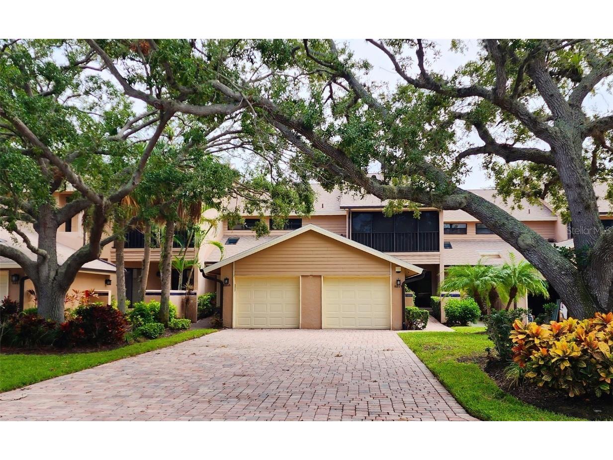 5217 Heron Way #102 Sarasota FL 34231 A4585123 image1