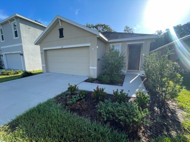 5217 Hillside Meadow Place Tampa FL 33610 T3475153 image1