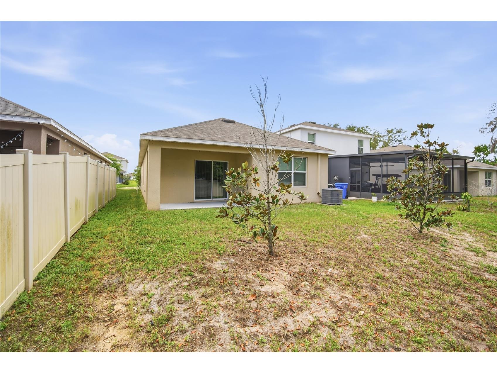 5217 Hillside Meadow Place Tampa FL 33610 TB8497556 image21