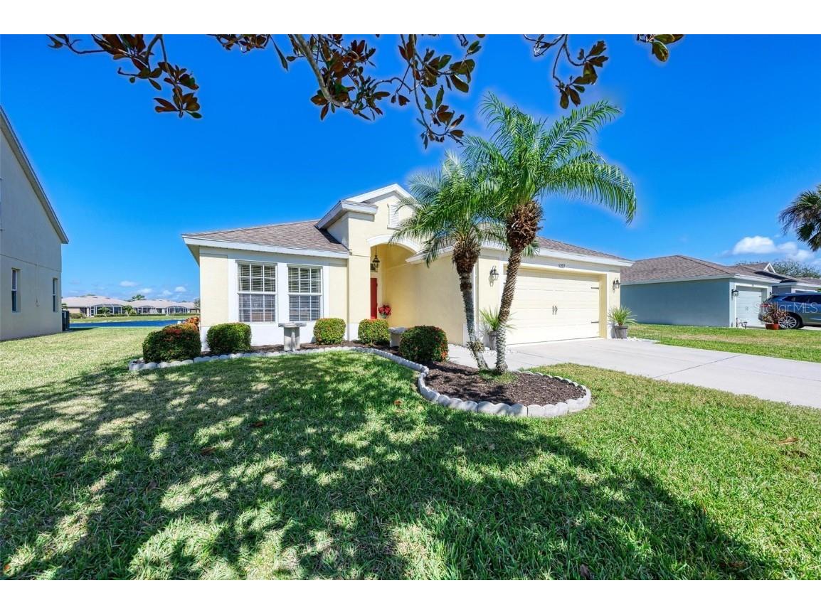 5217 Layton Drive Venice FL 34293 A4558661 image1