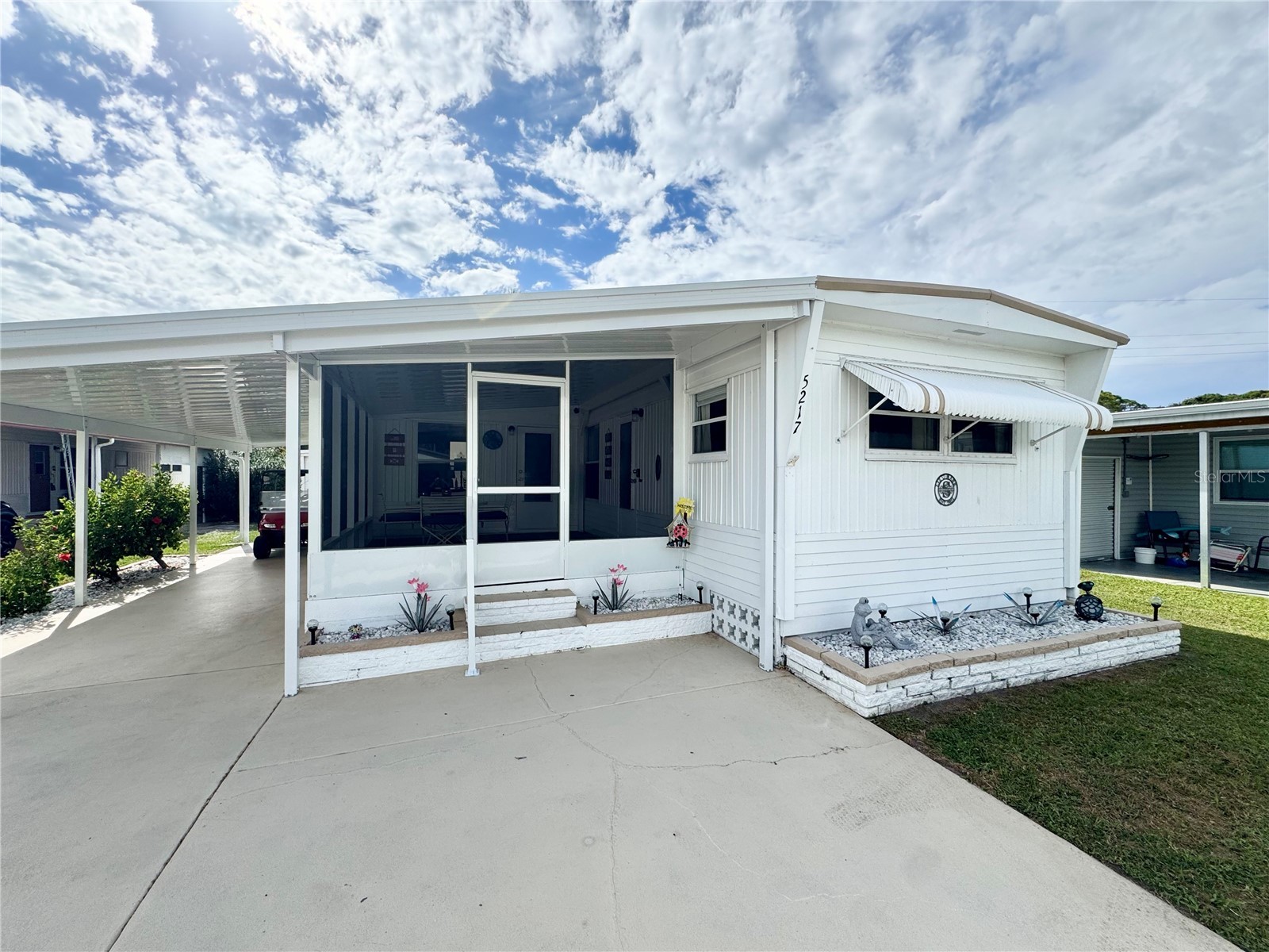 5217 Pebble Beach Avenue Sarasota FL 34234 C7517125 image1