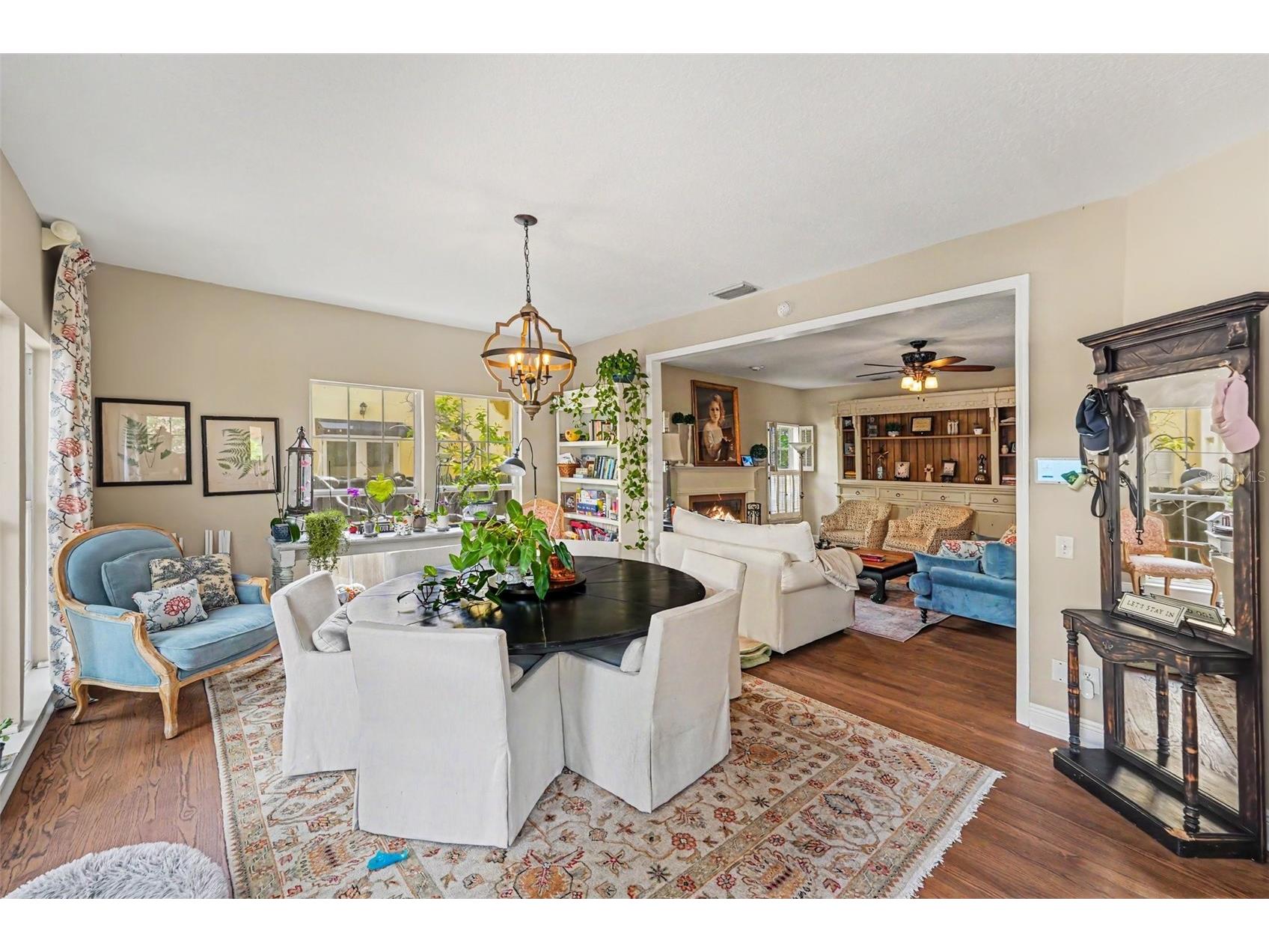 5217 S Crescent Dr Tampa FL 33611 TB8526512 image14