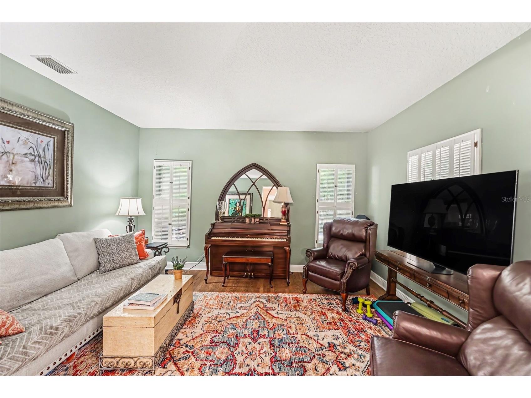 5217 S Crescent Dr Tampa FL 33611 TB8526512 image16