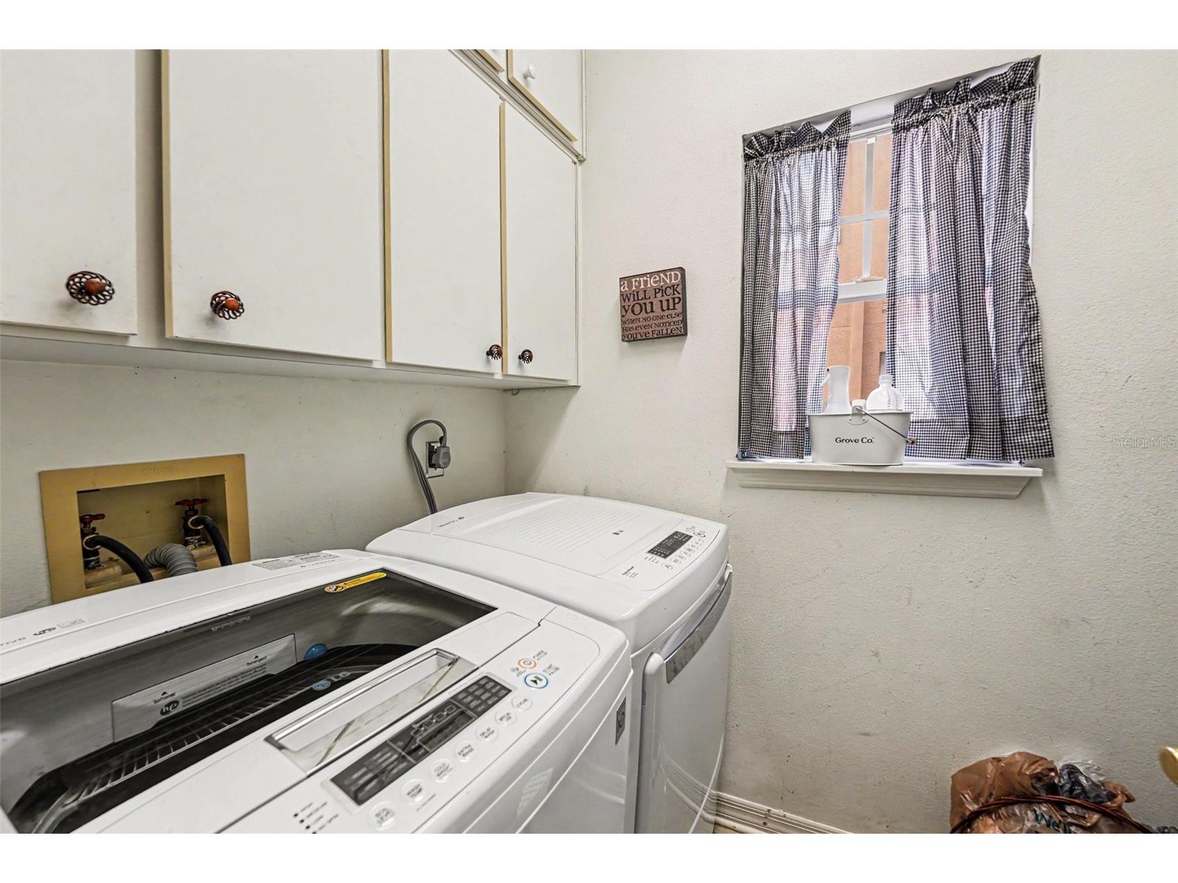 5217 S Crescent Dr Tampa FL 33611 TB8526512 image18