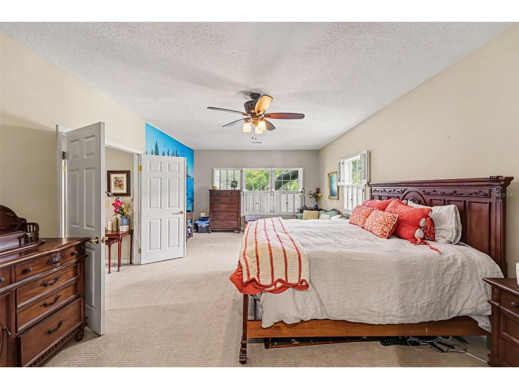 5217 S Crescent Dr Tampa FL 33611 TB8526512 image20