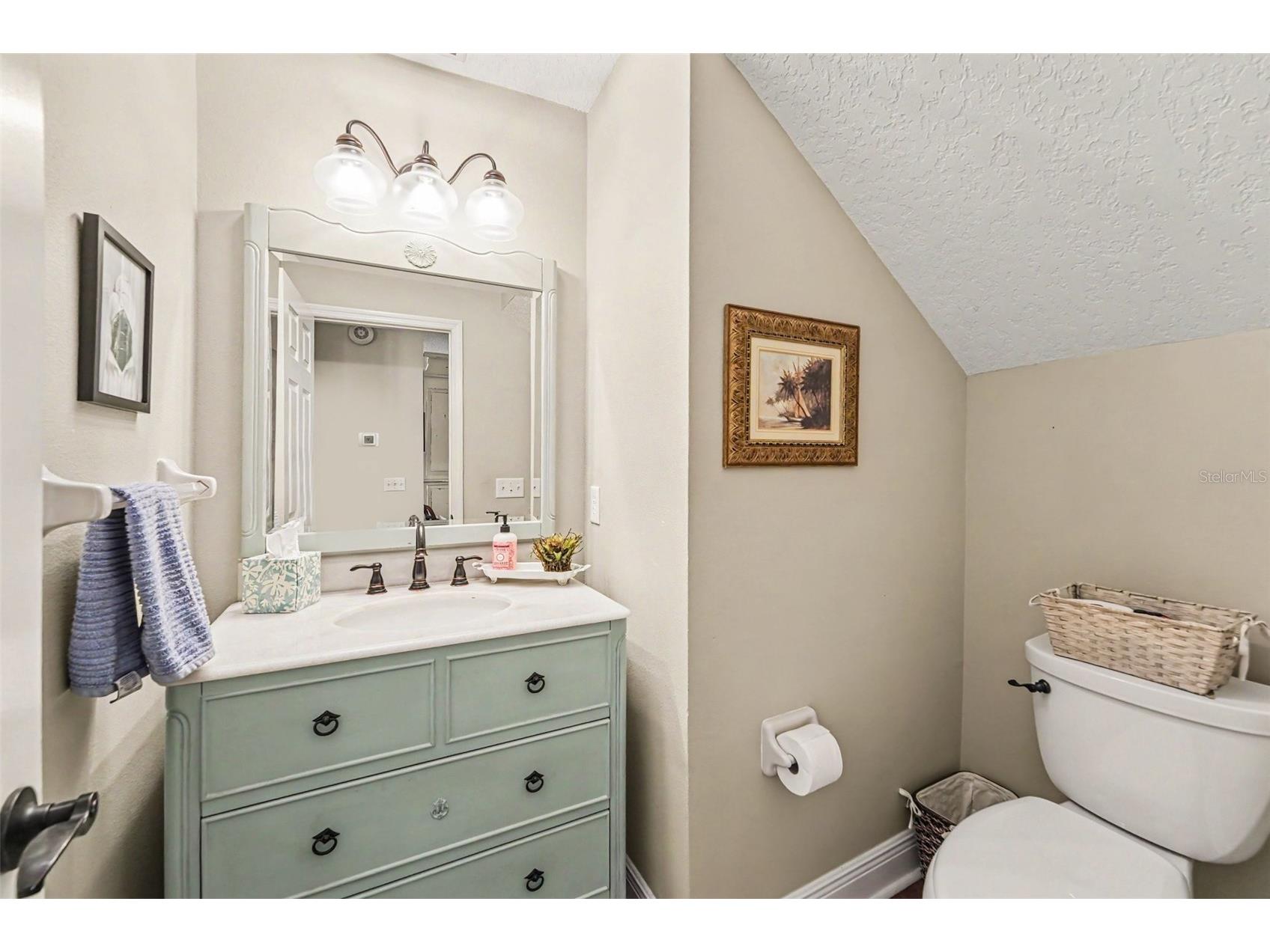 5217 S Crescent Dr Tampa FL 33611 TB8526512 image25