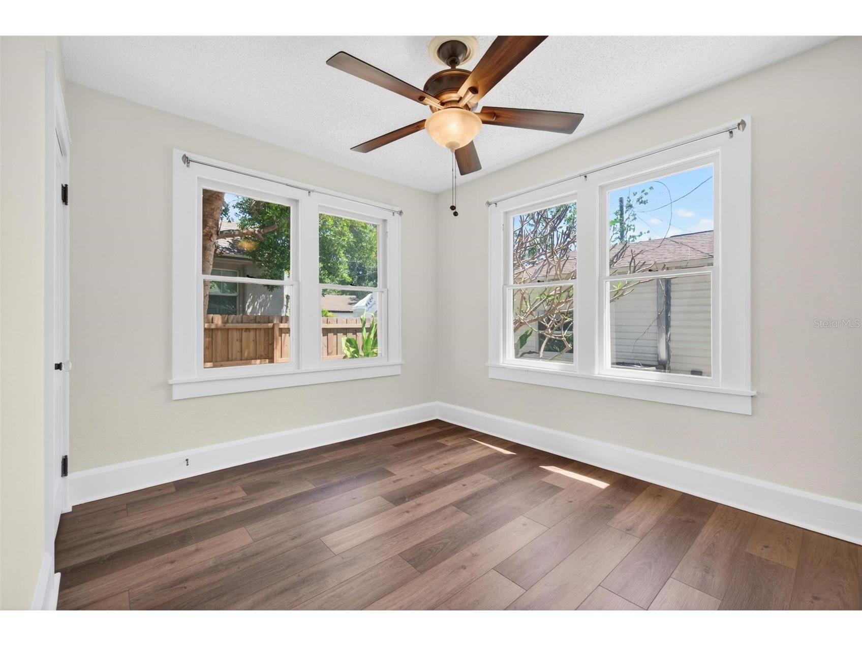 5218 1st Avenue S Saint Petersburg FL 33707 TB8498818 image13
