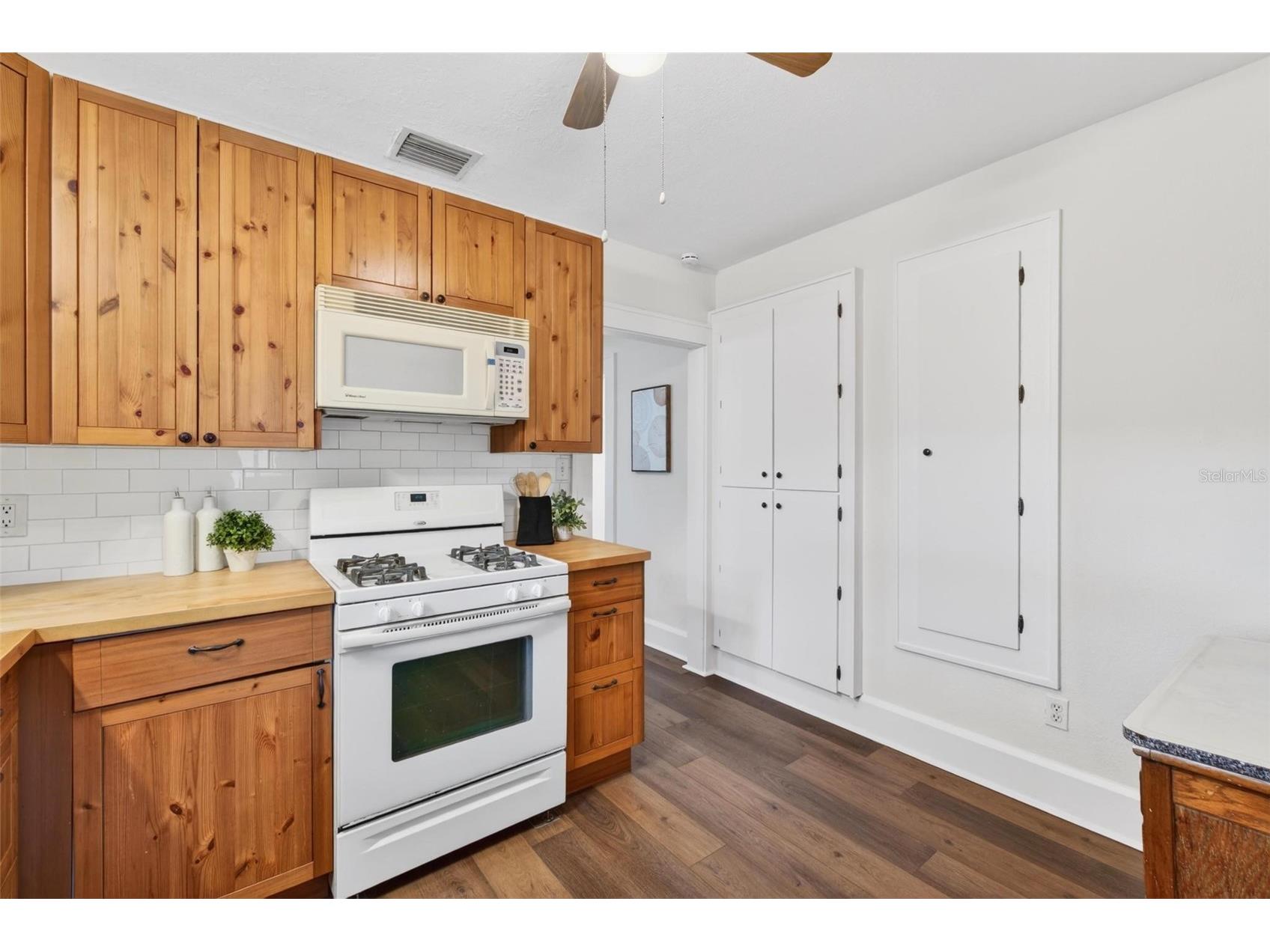 5218 1st Avenue S Saint Petersburg FL 33707 TB8498818 image16