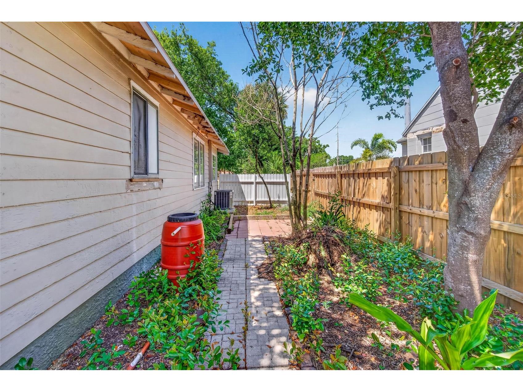 5218 1st Avenue S Saint Petersburg FL 33707 TB8498818 image19