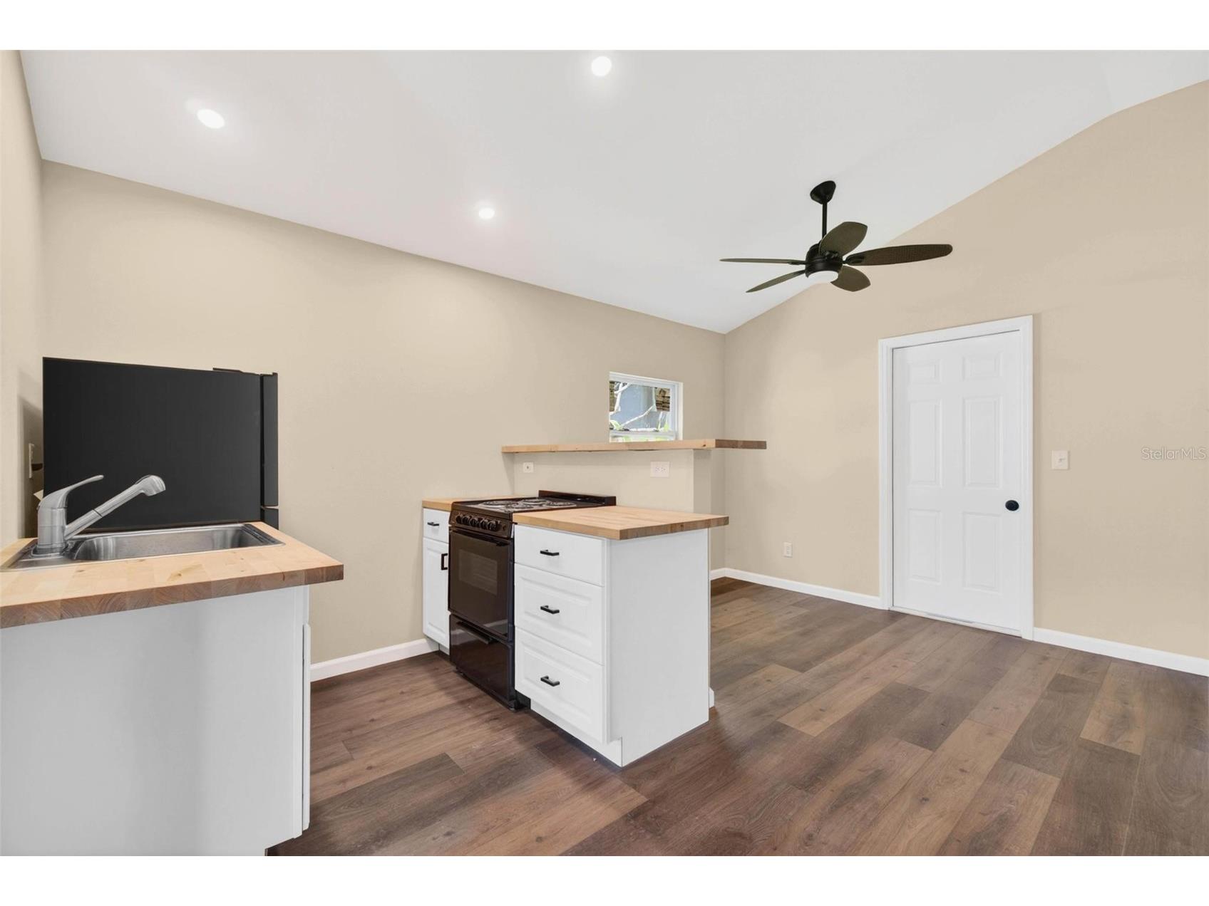 5218 1st Avenue S Saint Petersburg FL 33707 TB8498818 image25