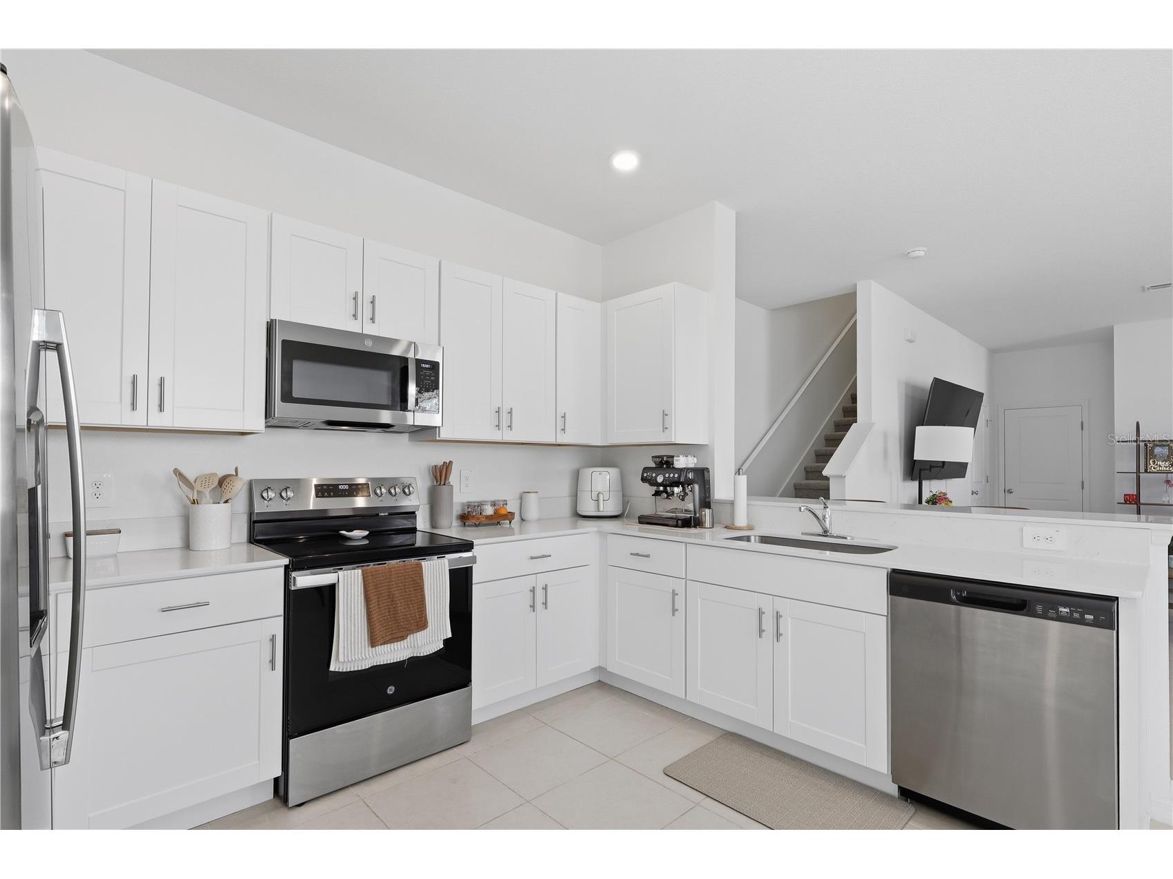 5218 Meyer Bessie Street Zephyrhills FL 33541 TB8502425 image10