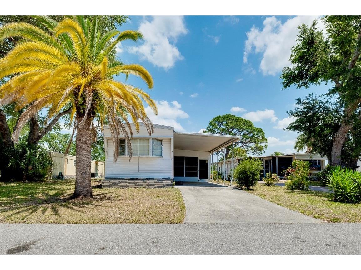 5218 Palena Boulevard North Port FL 34287 N6132846 image1