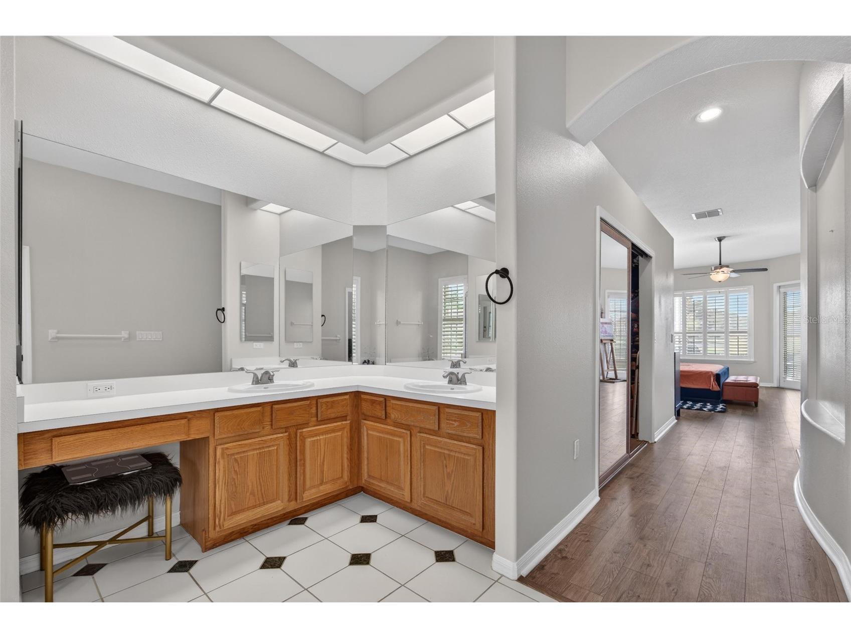 5218 Twin Creeks Drive Valrico FL 33596 TB8503127 image25