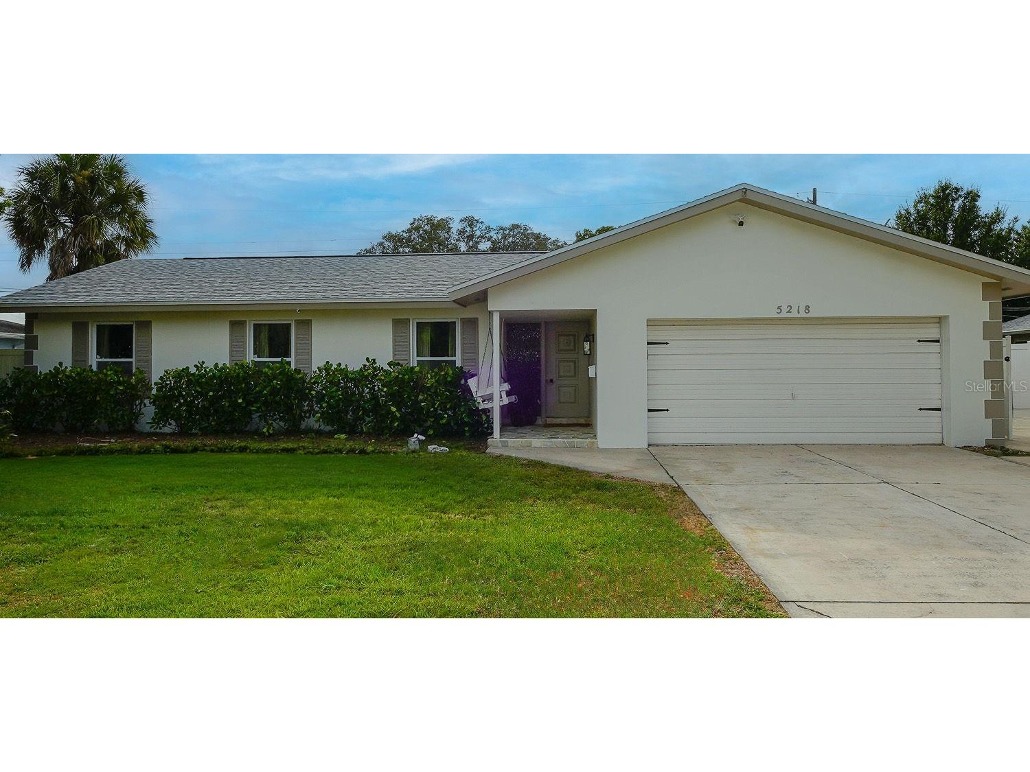 5218 Venetian Boulevard NE Saint Petersburg FL 33703 TB8521073 image2