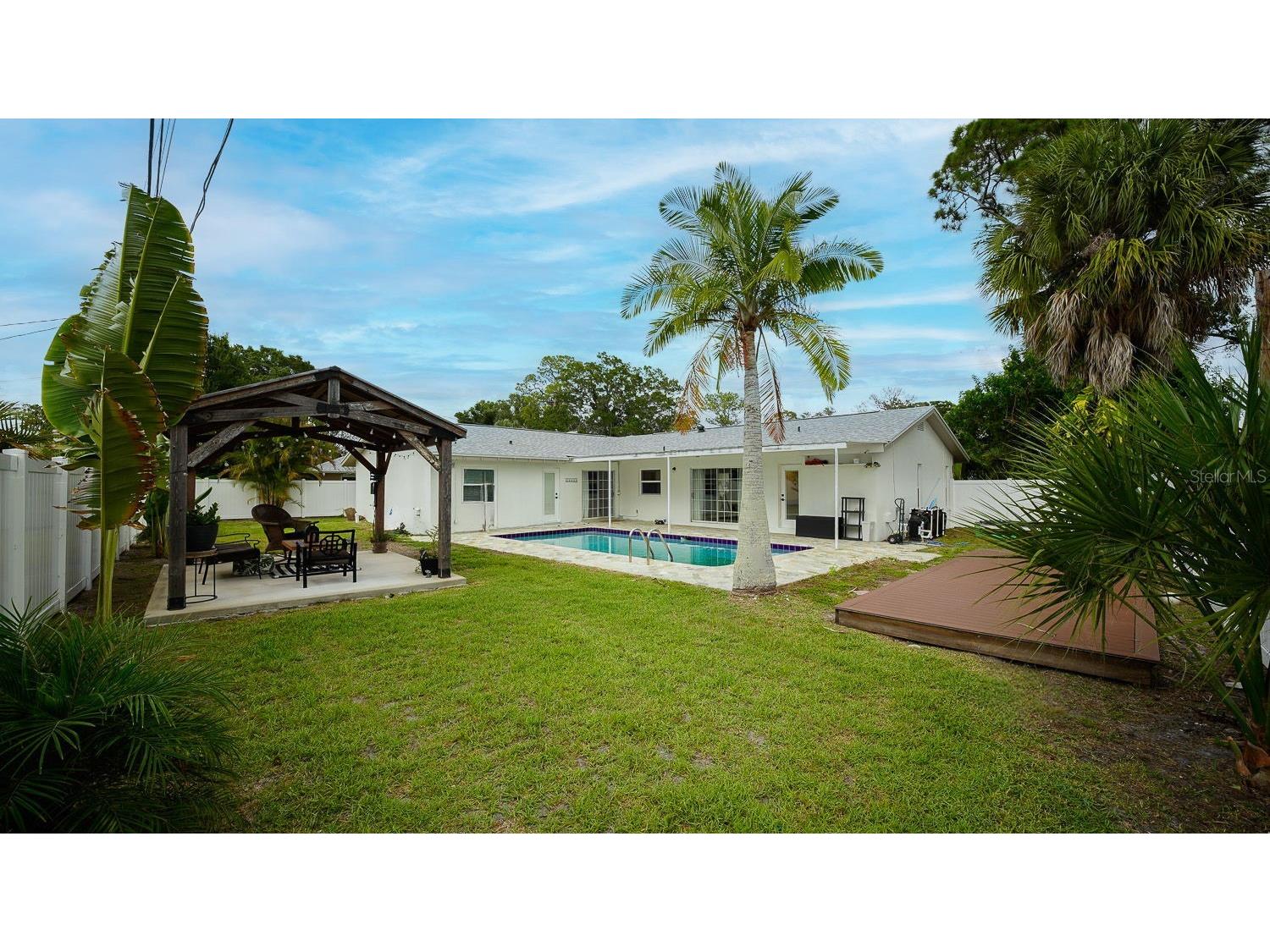 5218 Venetian Boulevard NE Saint Petersburg FL 33703 TB8521073 image46