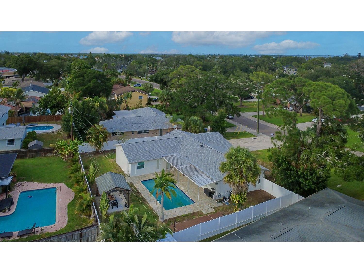 5218 Venetian Boulevard NE Saint Petersburg FL 33703 TB8521073 image49