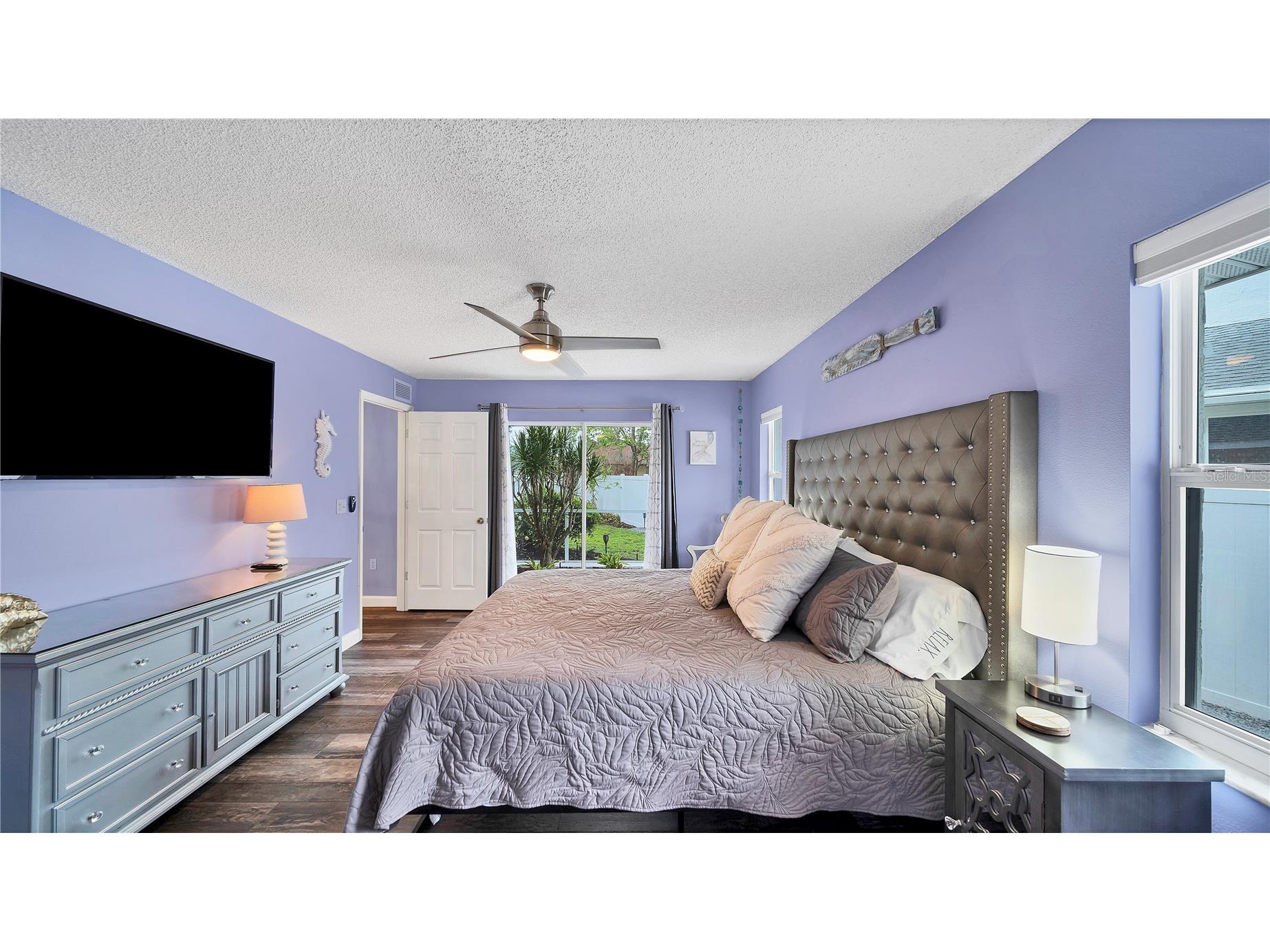 5219 Inverness Drive Sarasota FL 34243 A4689313 image10