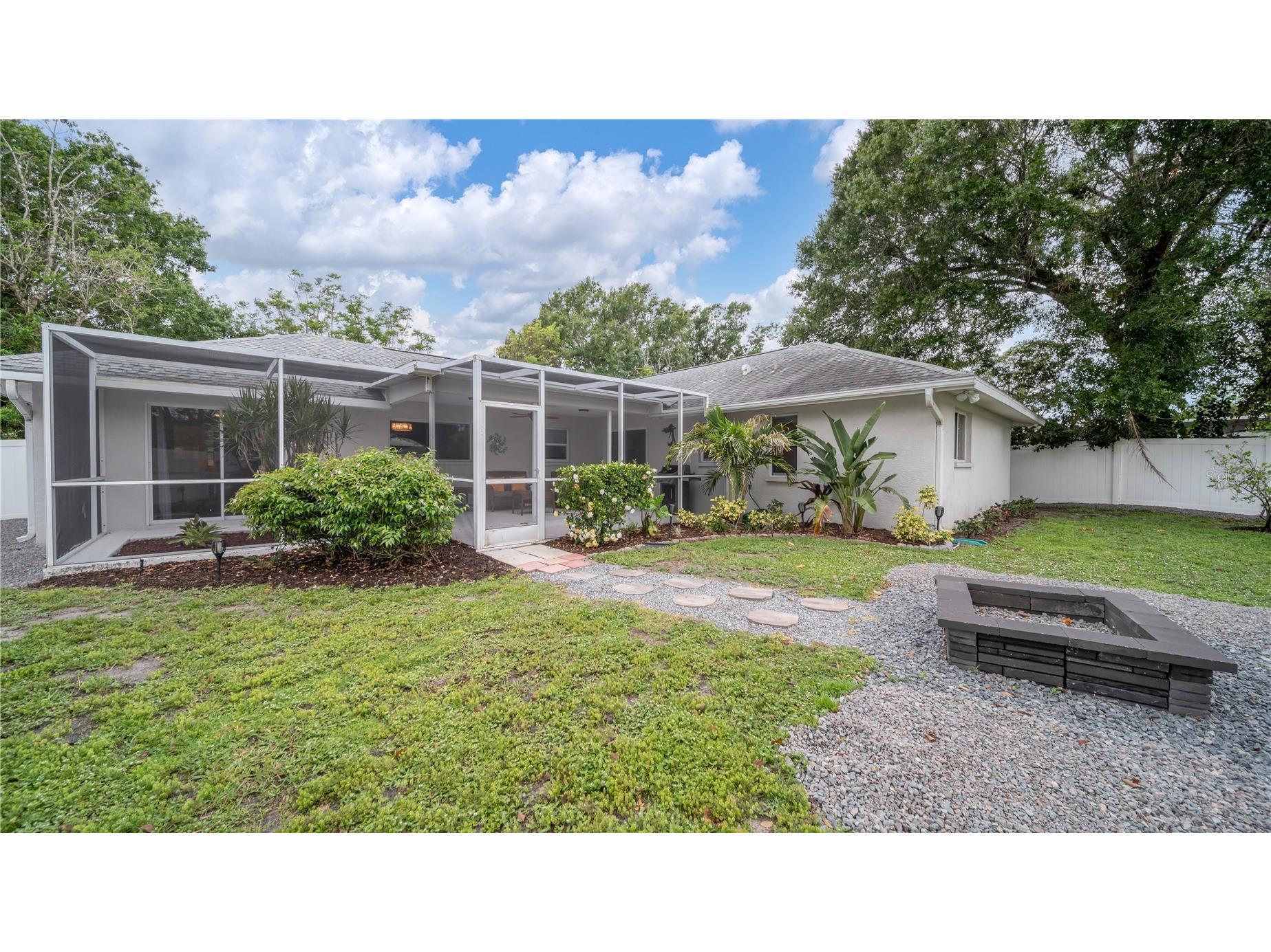5219 Inverness Drive Sarasota FL 34243 A4689313 image32