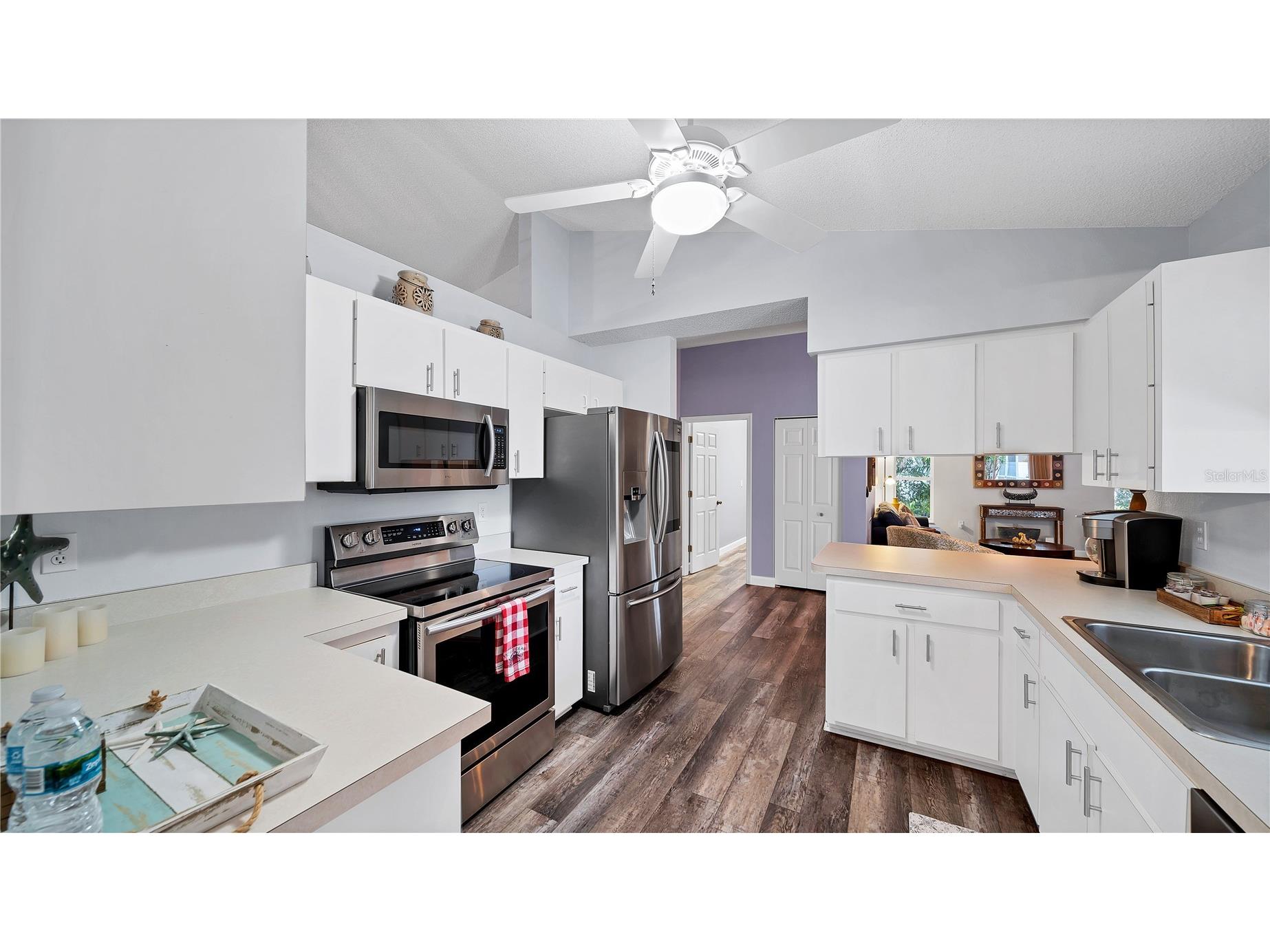 5219 Inverness Drive Sarasota FL 34243 A4689313 image4