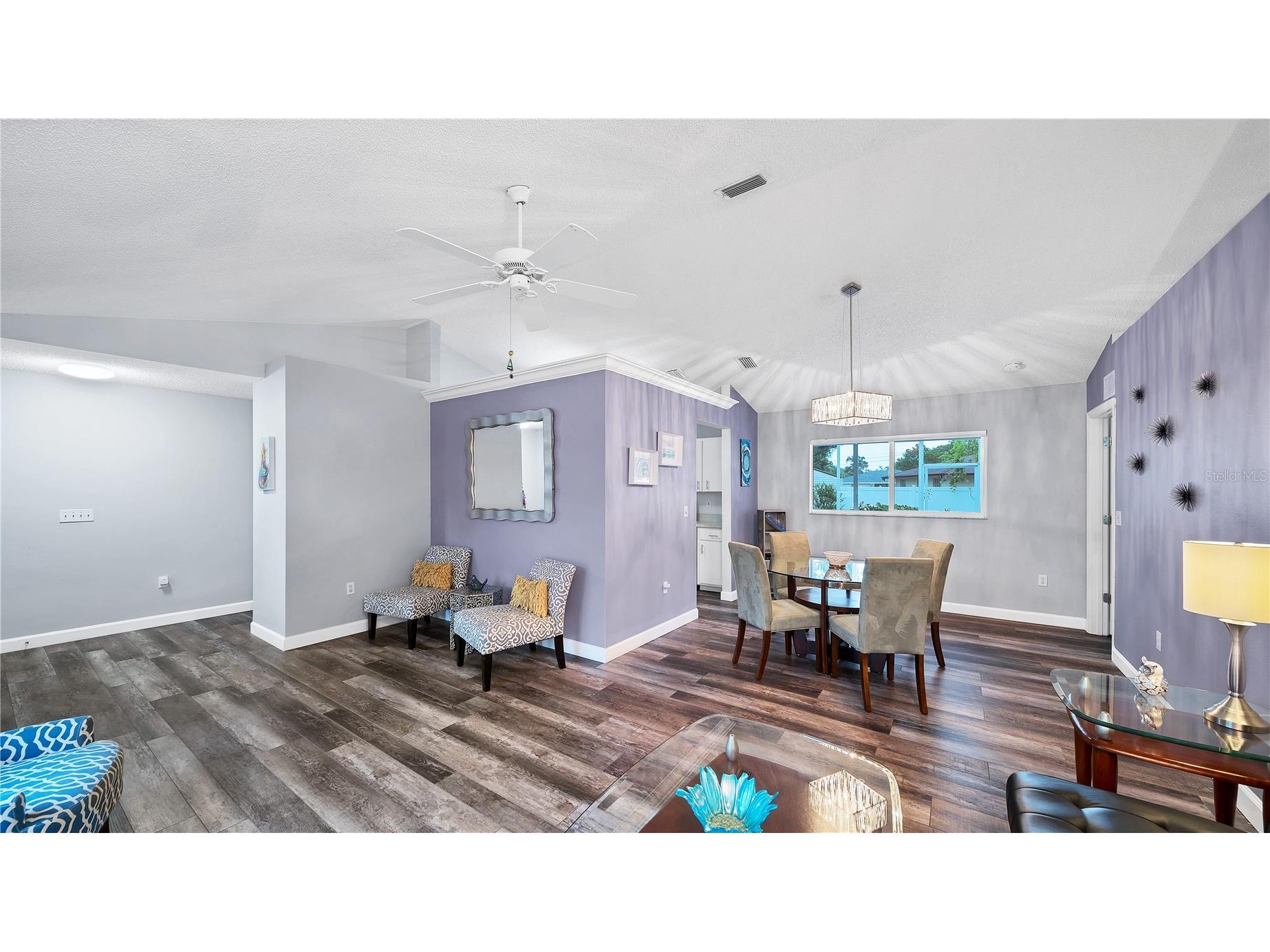 5219 Inverness Drive Sarasota FL 34243 A4689313 image7