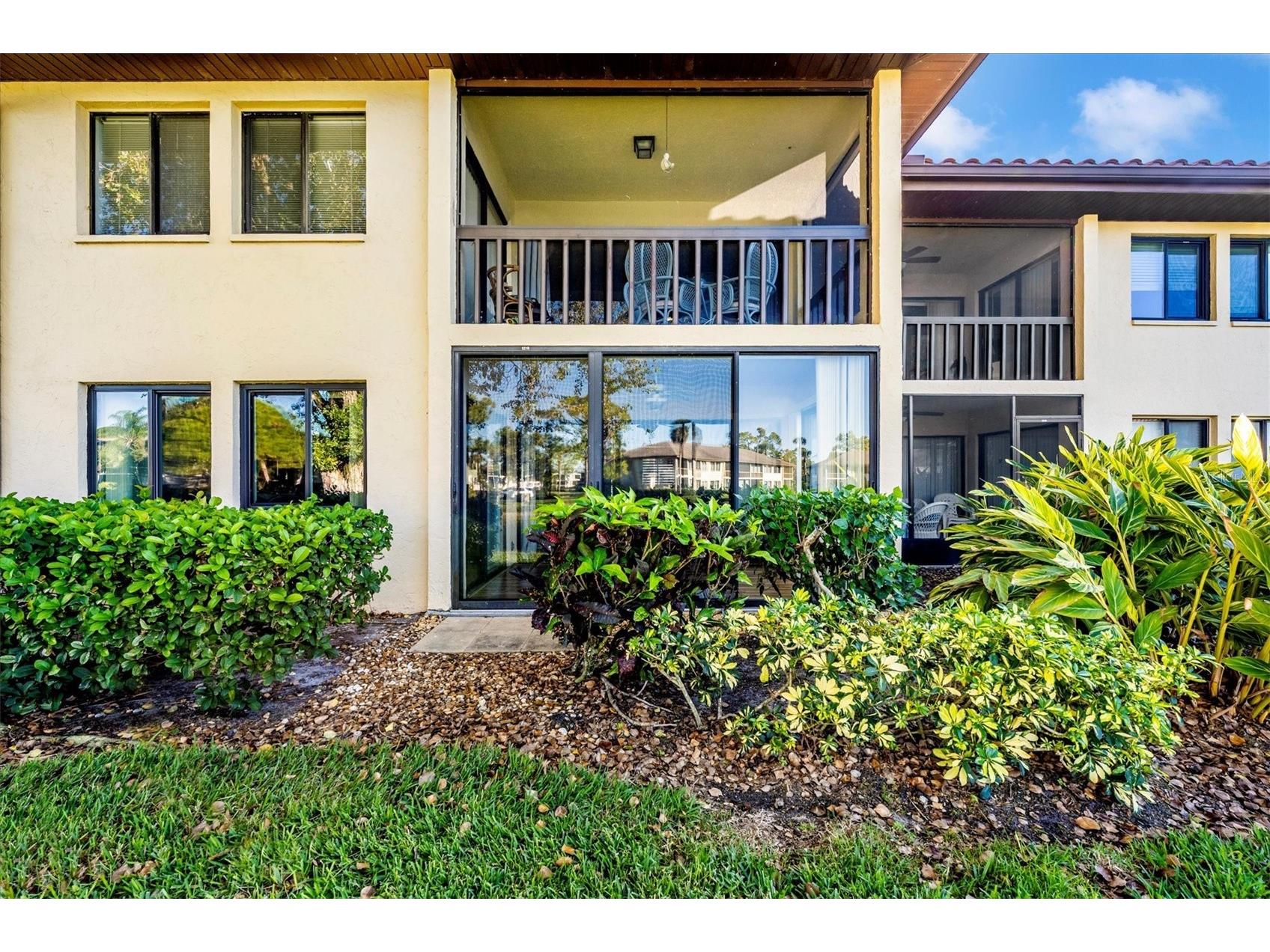 5219 Lake Village Drive #21 Sarasota FL 34235 A4677696 image44