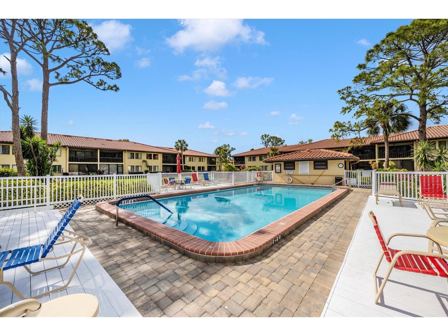 5219 Lake Village Drive #21 Sarasota FL 34235 A4677696 image57