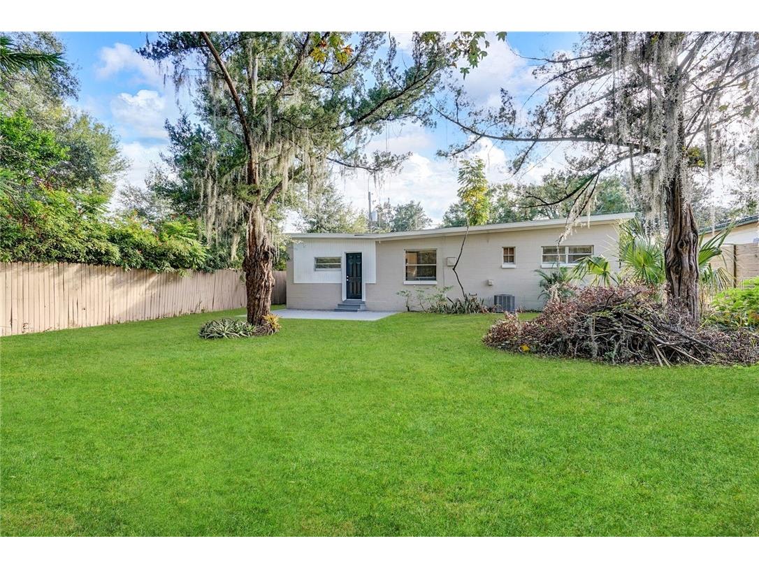 5219 Montague Place Orlando FL 32808 O5829109 image21