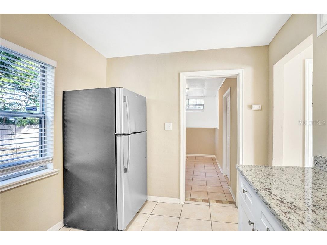 5219 Montague Place Orlando FL 32808 O5829109 image3