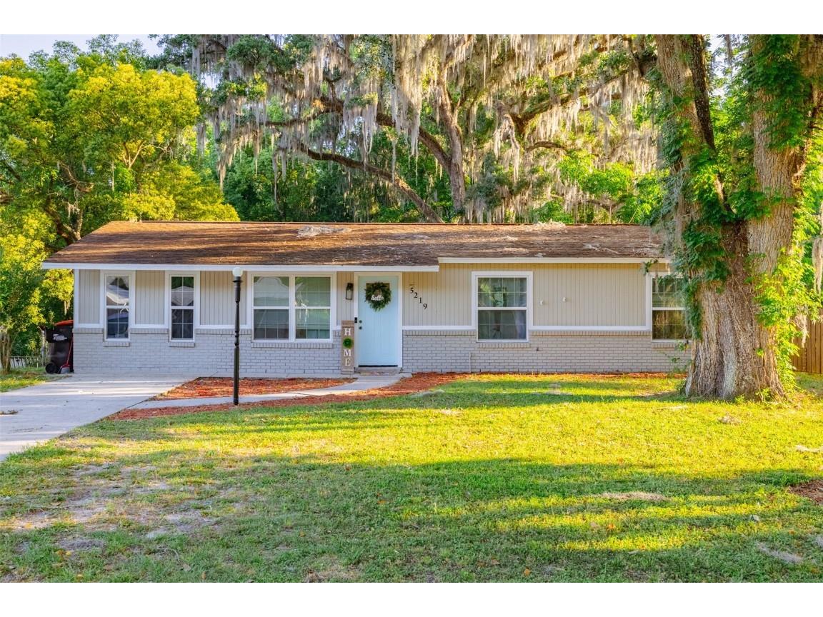 5219 SE 113th Street Belleview FL 34420 OM677877 image1