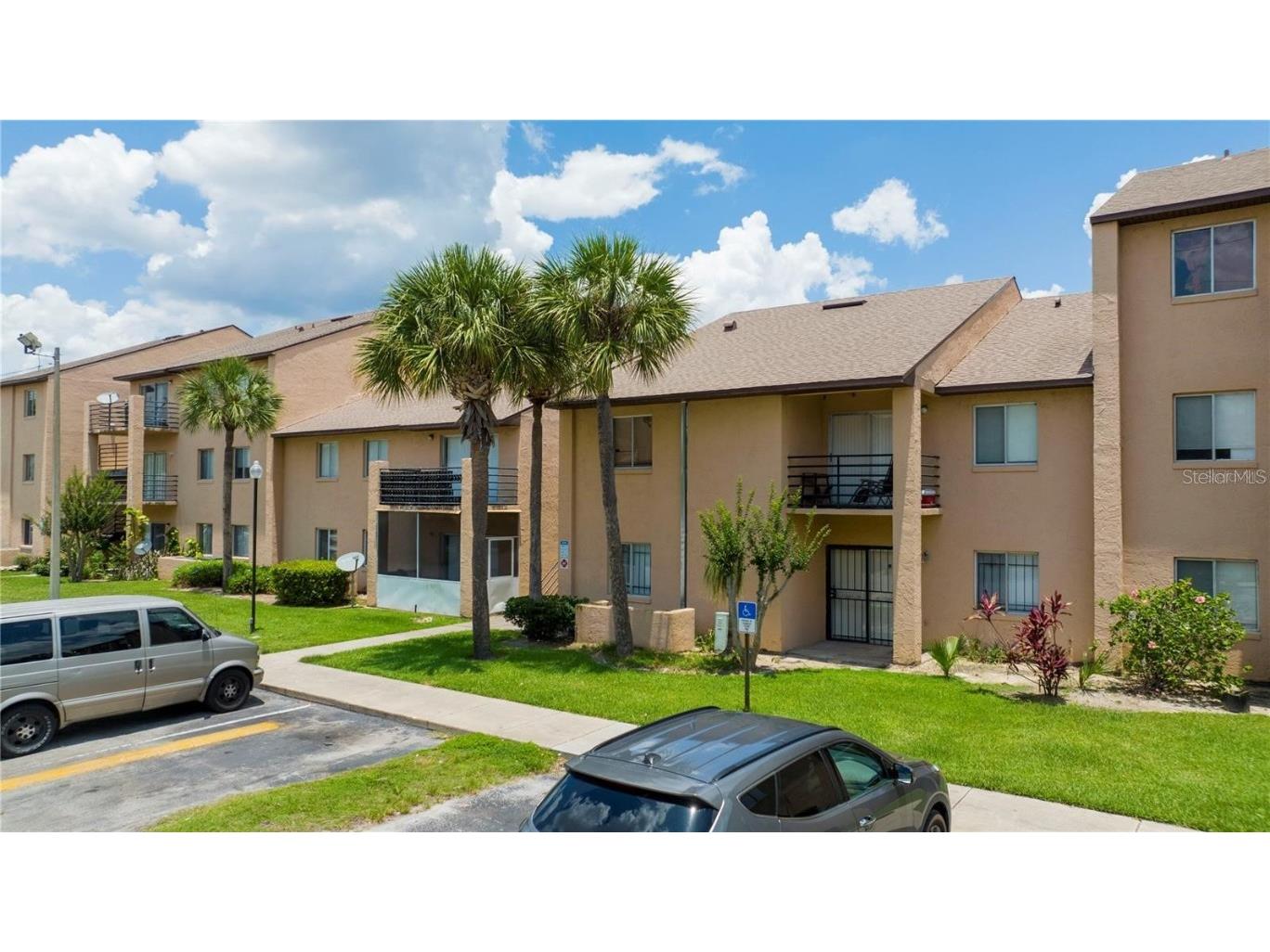 5219 Via Hacienda Circle #112B Orlando FL 32839 O6236879 image1