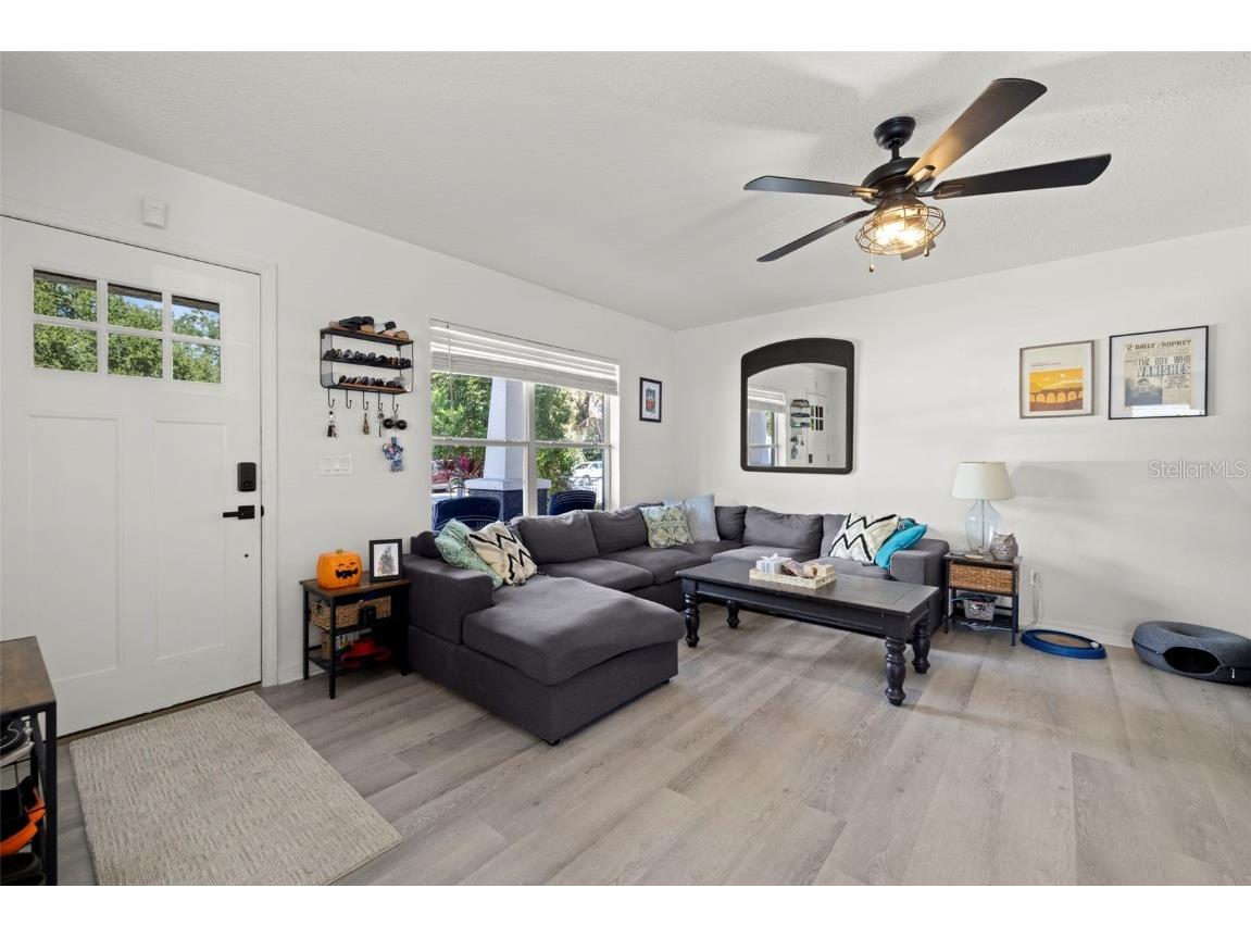 522 28th Avenue S Saint Petersburg FL 33705 TB8440645 image3