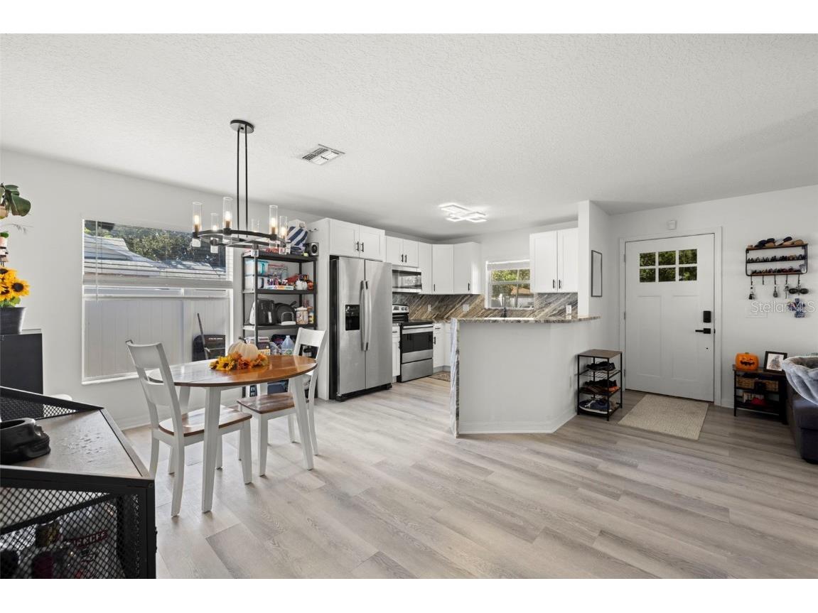 522 28th Avenue S Saint Petersburg FL 33705 TB8440645 image5