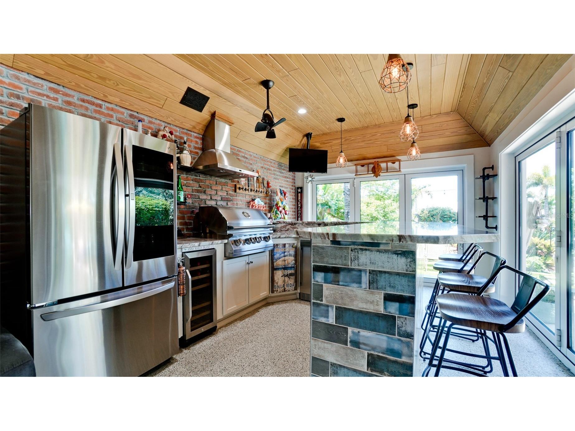 522 68th Street Holmes Beach FL 34217 L4962247 image14