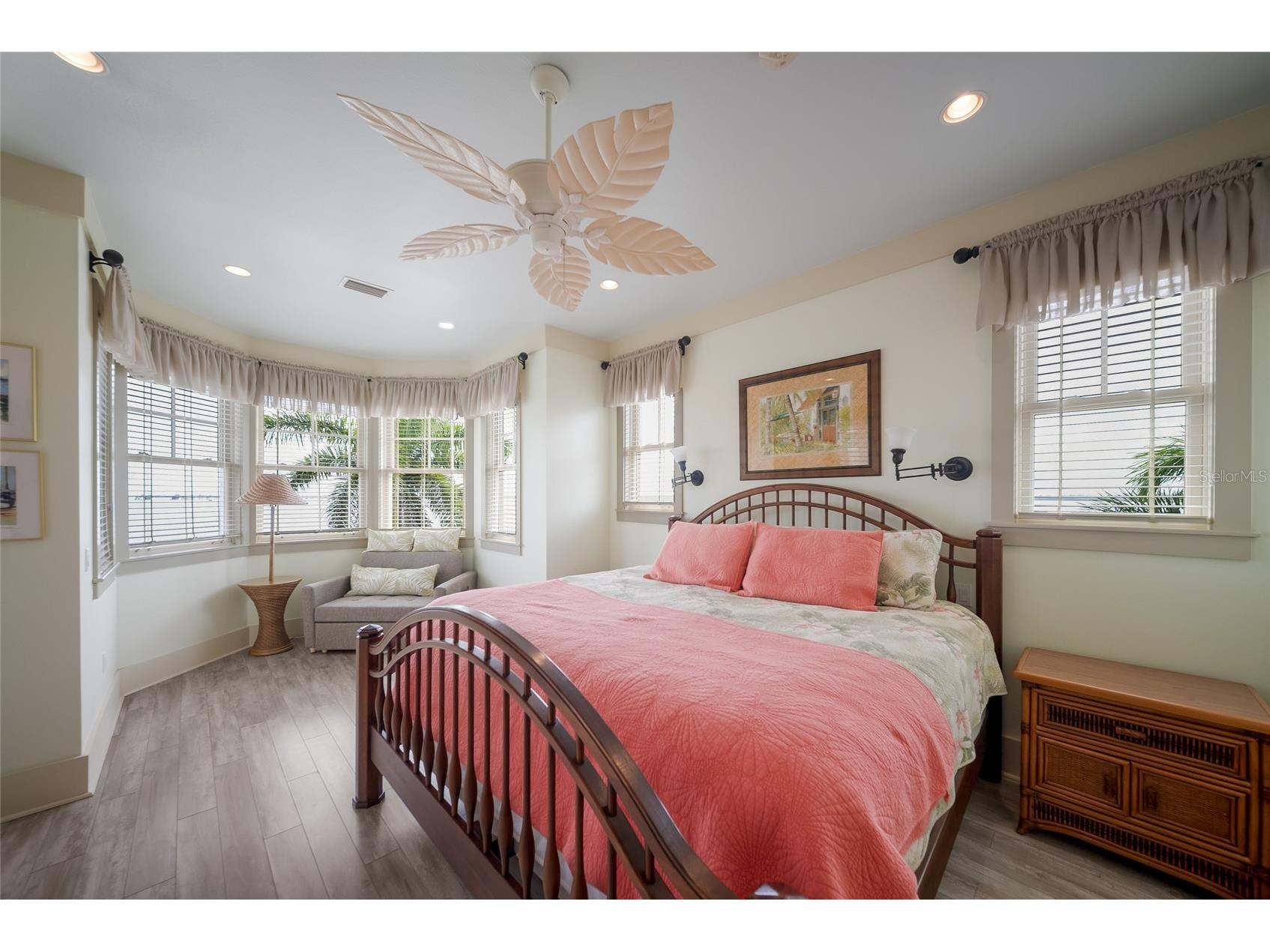 522 Bayview Drive Bradenton Beach FL 34217 A4695861 image35