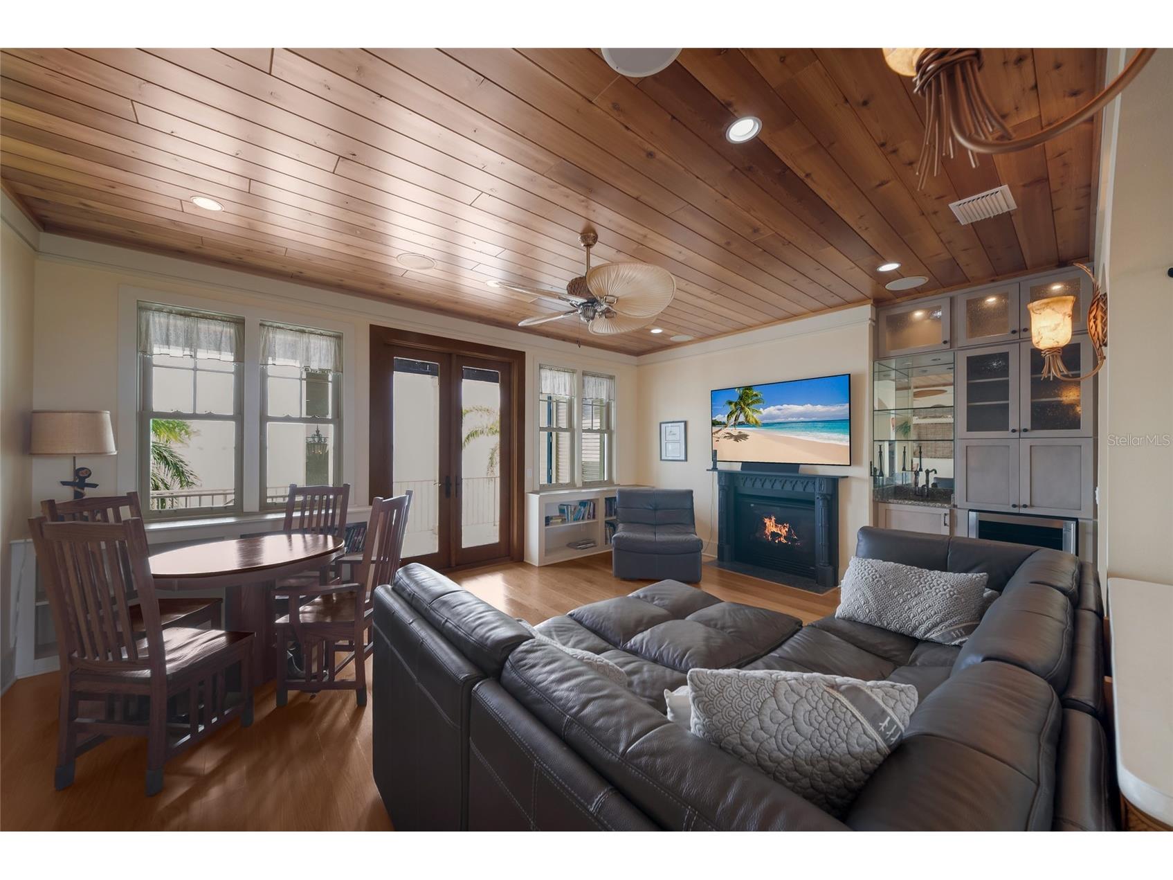 522 Bayview Drive Bradenton Beach FL 34217 A4695861 image47