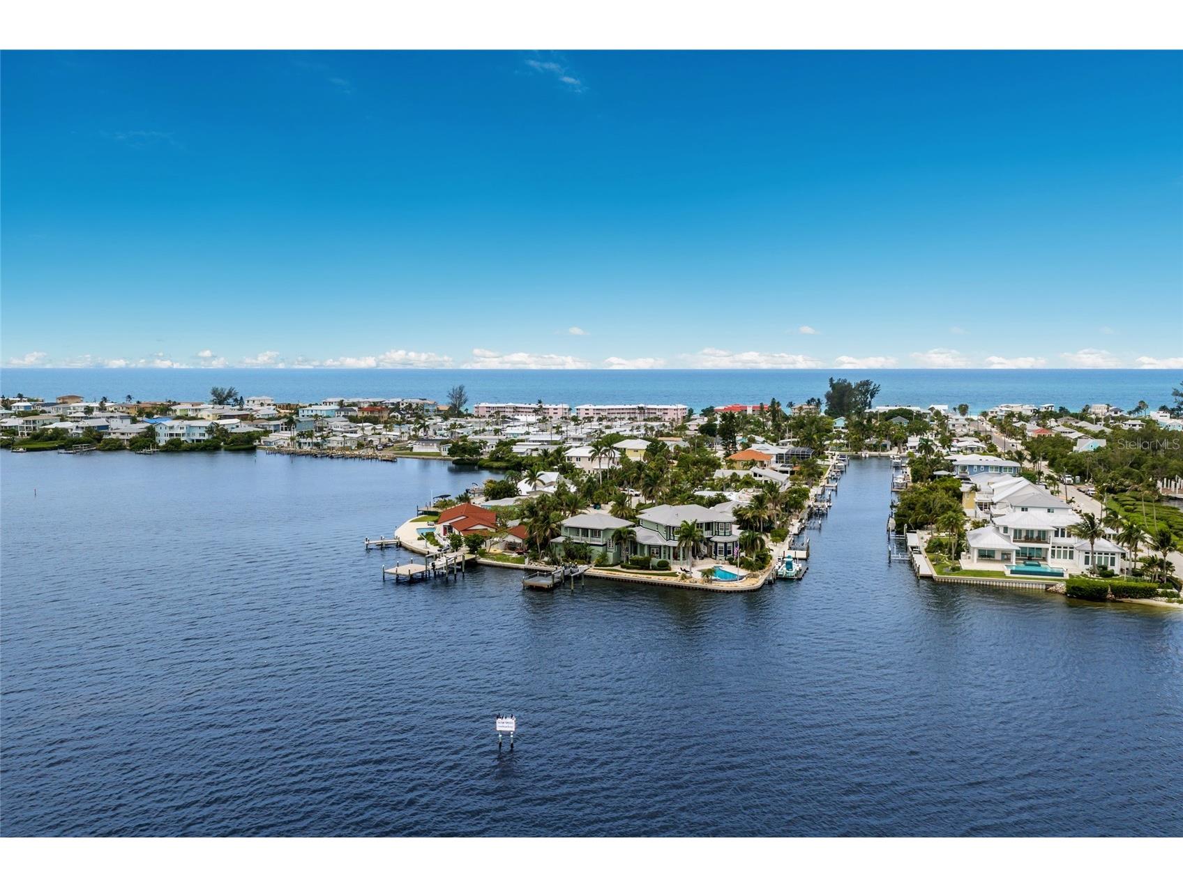 522 Bayview Drive Bradenton Beach FL 34217 A4695861 image5