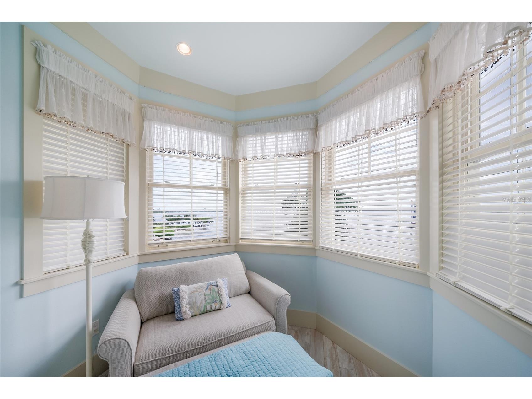 522 Bayview Drive Bradenton Beach FL 34217 A4695861 image50