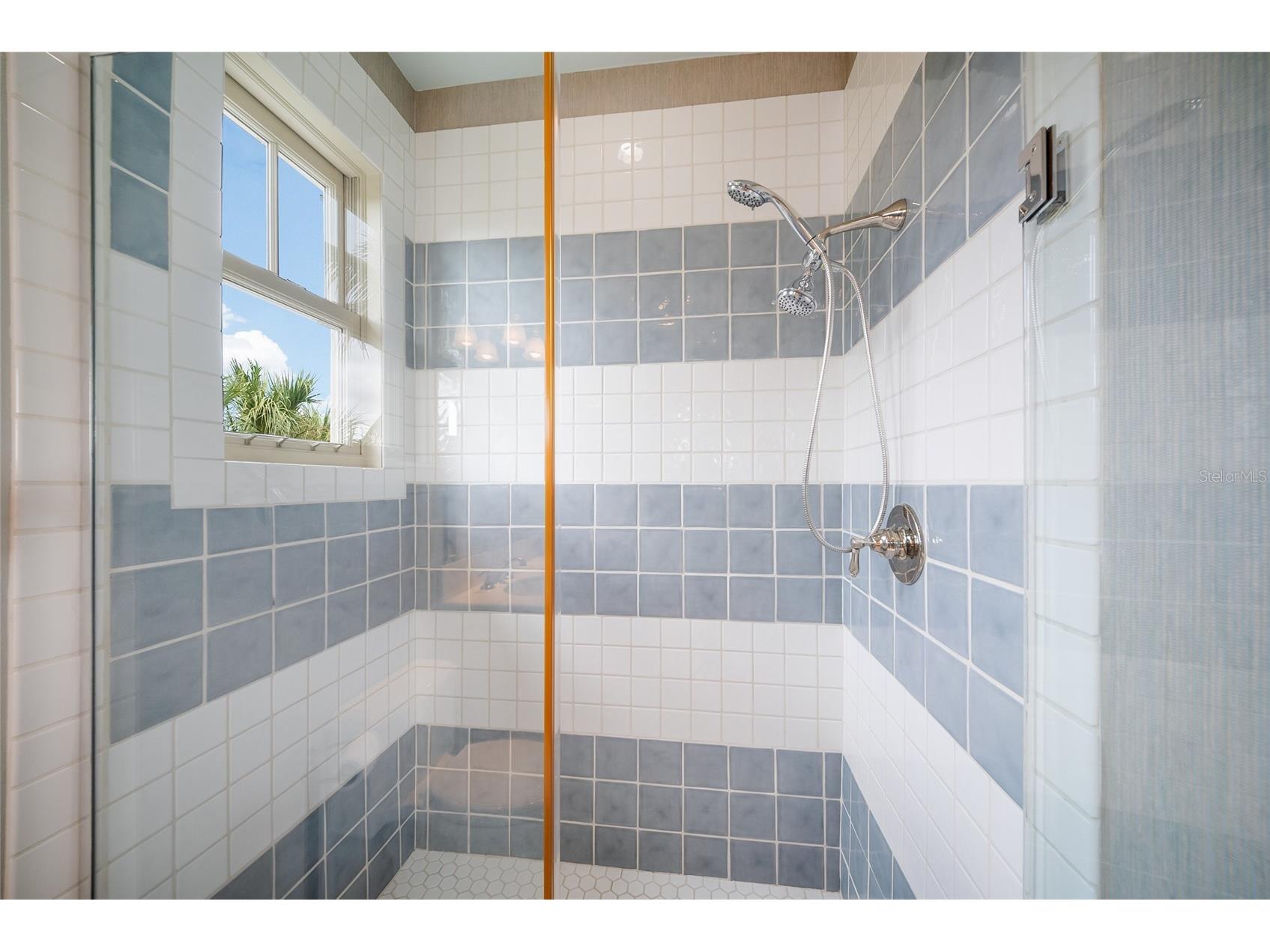 522 Bayview Drive Bradenton Beach FL 34217 A4695861 image58