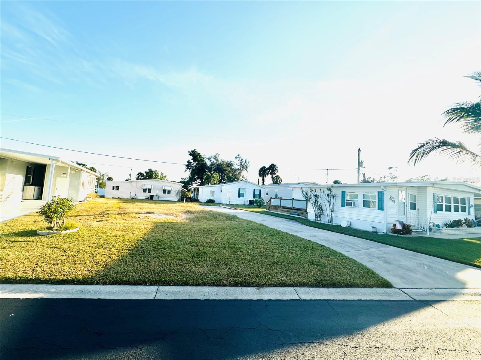 522 Centre Street Palmetto FL 34221 A4672761 image2