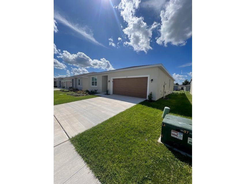522 Crown Rose Drive Eagle Lake FL 33839 OM666094 image1