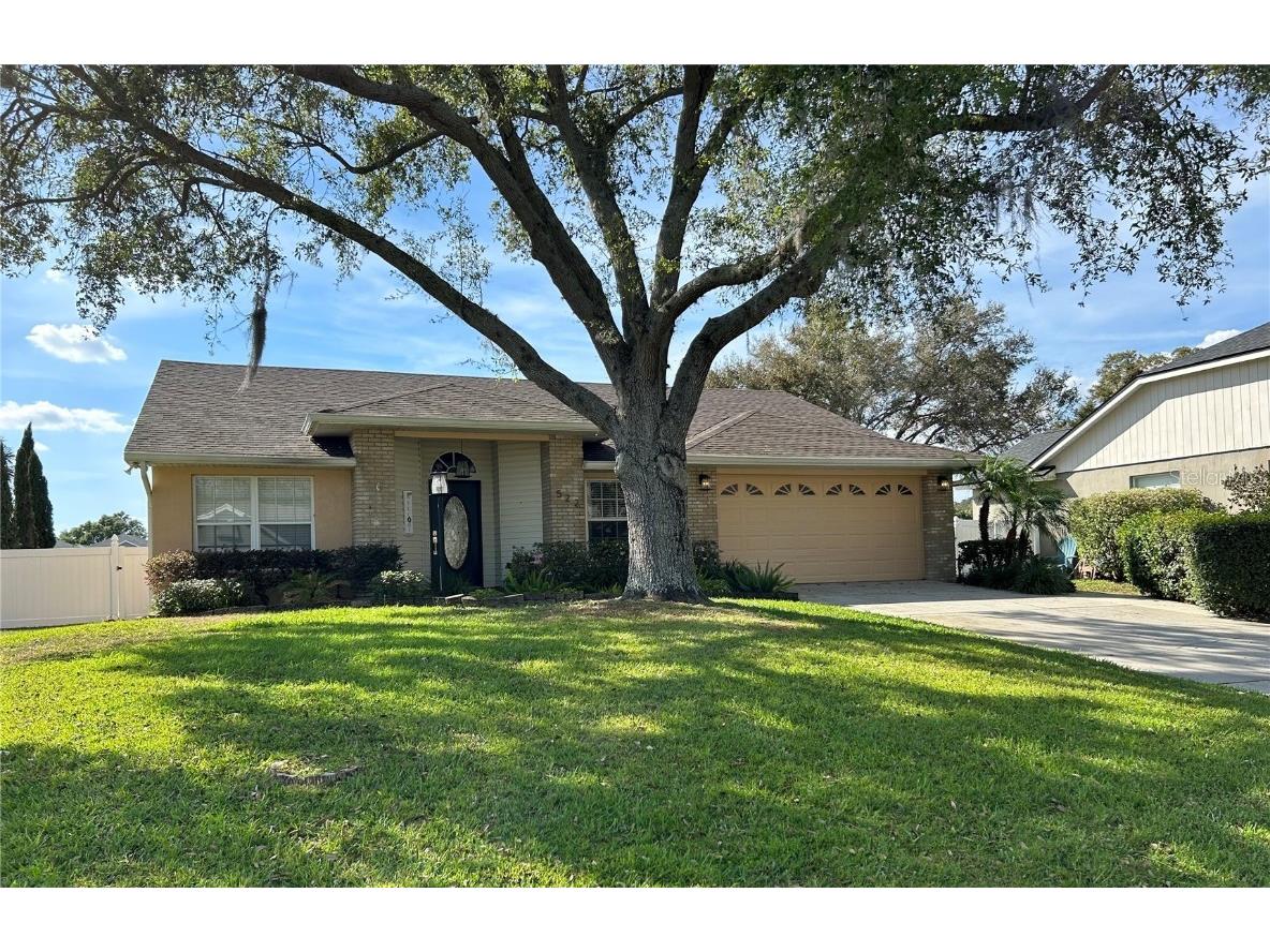 522 Little Lake Court Winter Haven FL 33884 K4902050 image1