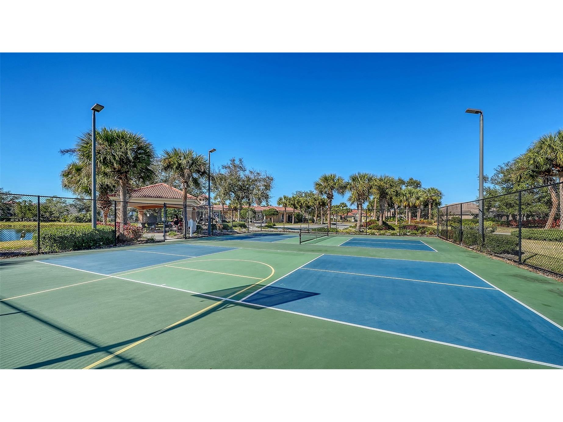 522 Luminary Boulevard Osprey FL 34229 A4676528 image51