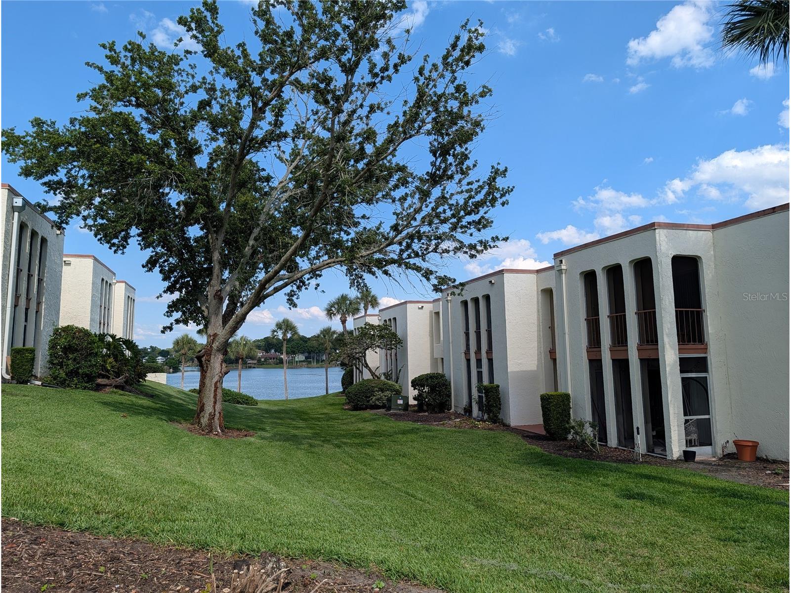 522 Orange Drive #34 Altamonte Springs FL 32701 - LAKE ORIENTA O6408507 image3